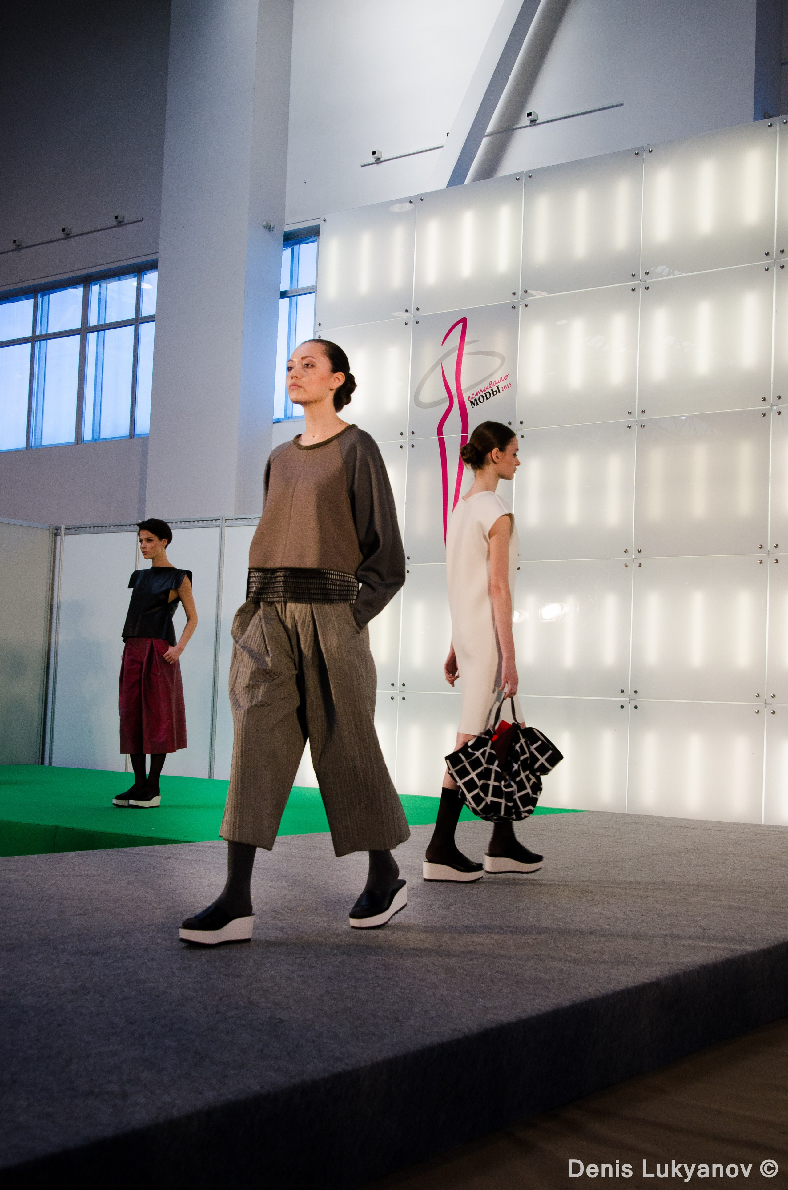 Формула Моды.Континент. Свадебный и семейный фотограф Денис Лукьянов в Краснодаре, Краснодарском крае и Республике Крым