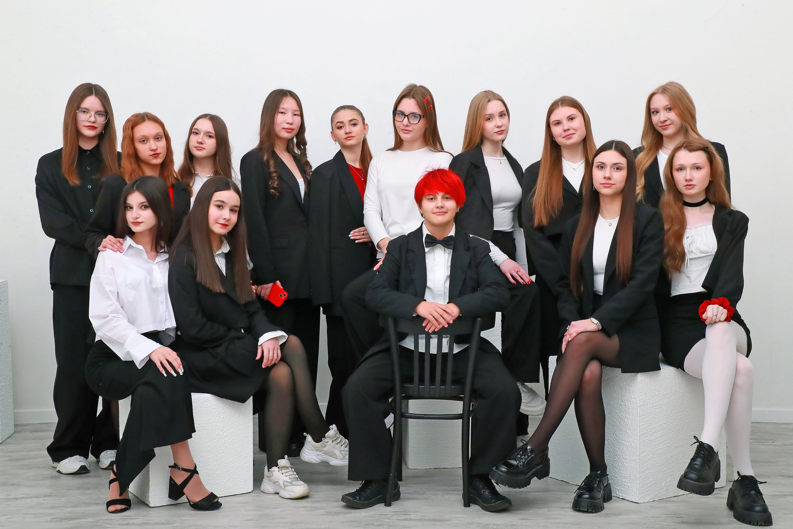 Альбомы для 9 и 11 класса. Создание стильных выпускных альбомов