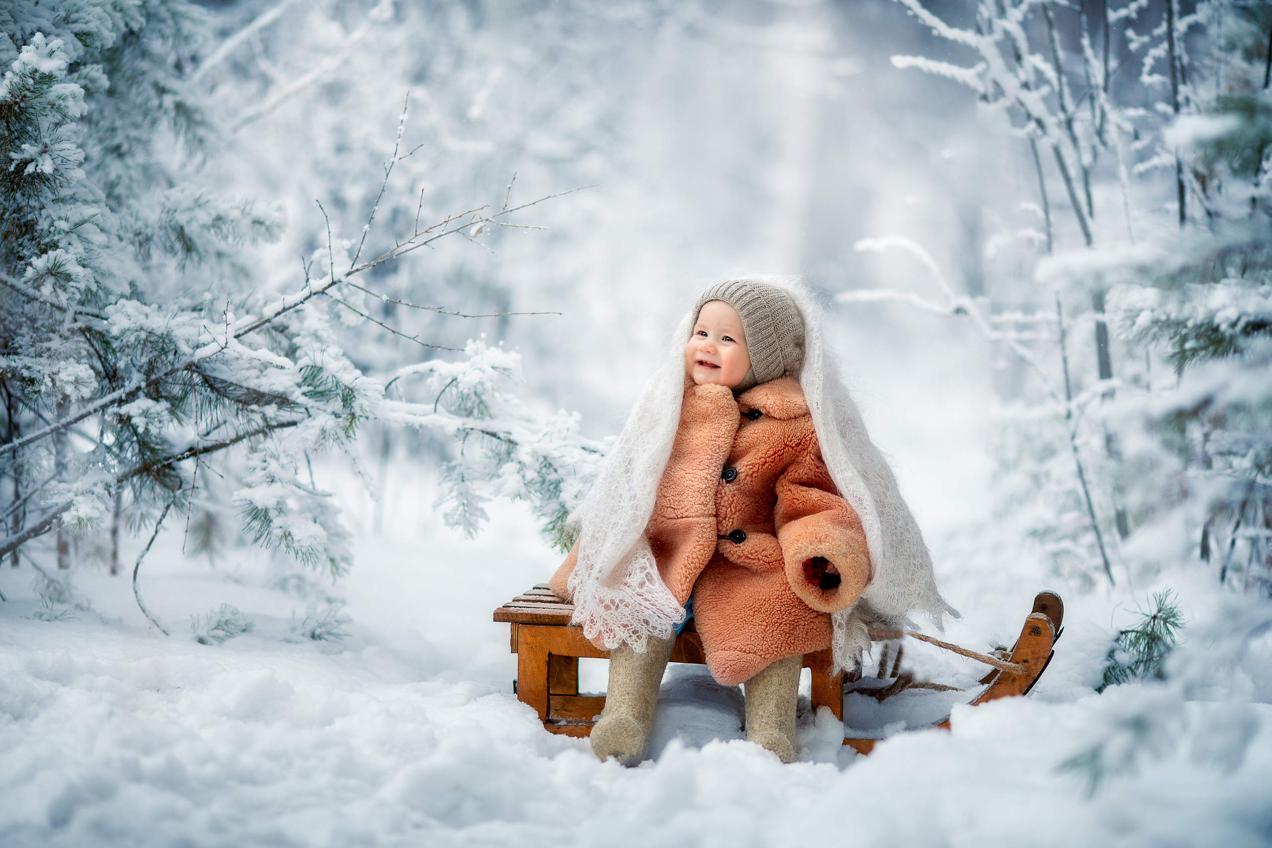 В зимнем лесу. Детский и семейный фотограф в Красноярске Елена Коровкина