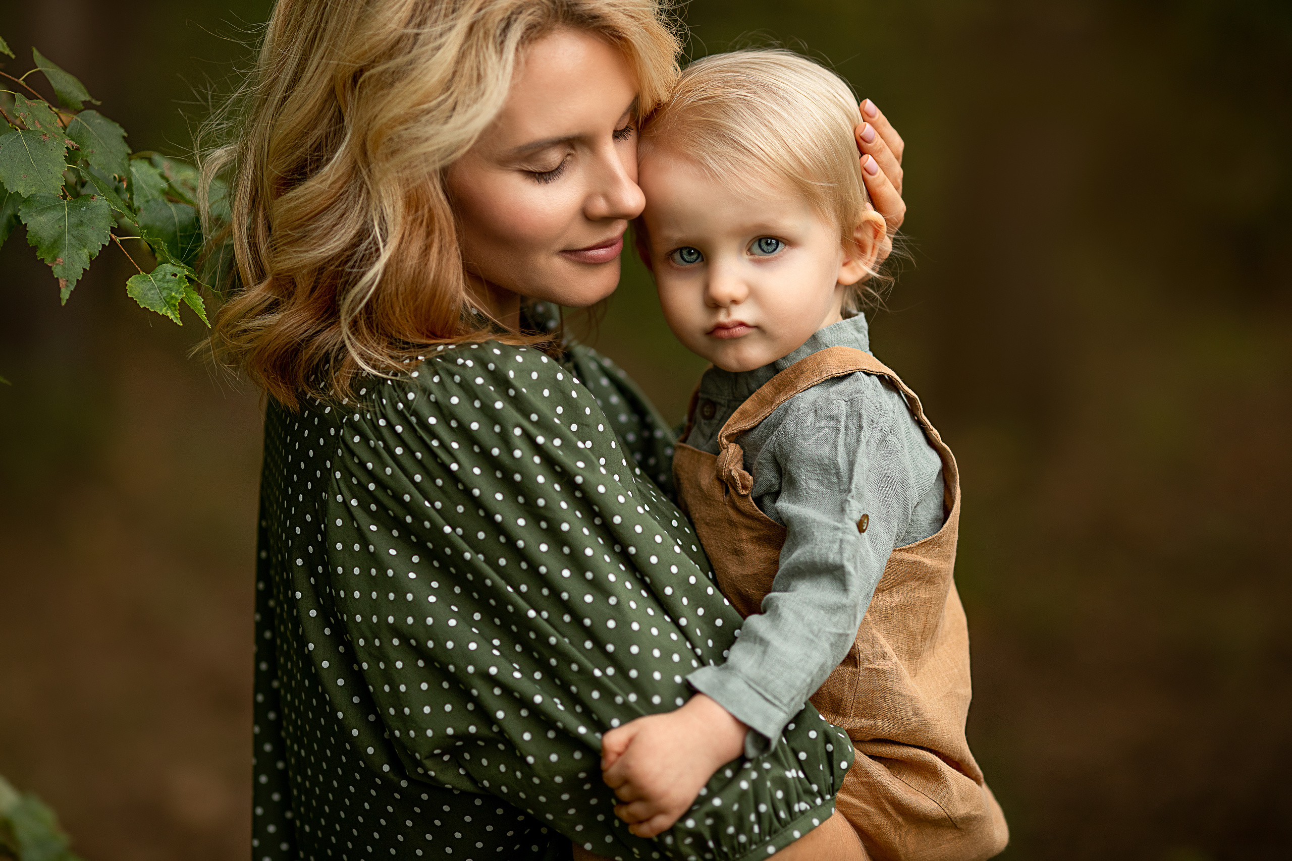 Семья. Лето. Лес. Детский и семейный фотограф в Красноярске Елена Коровкина