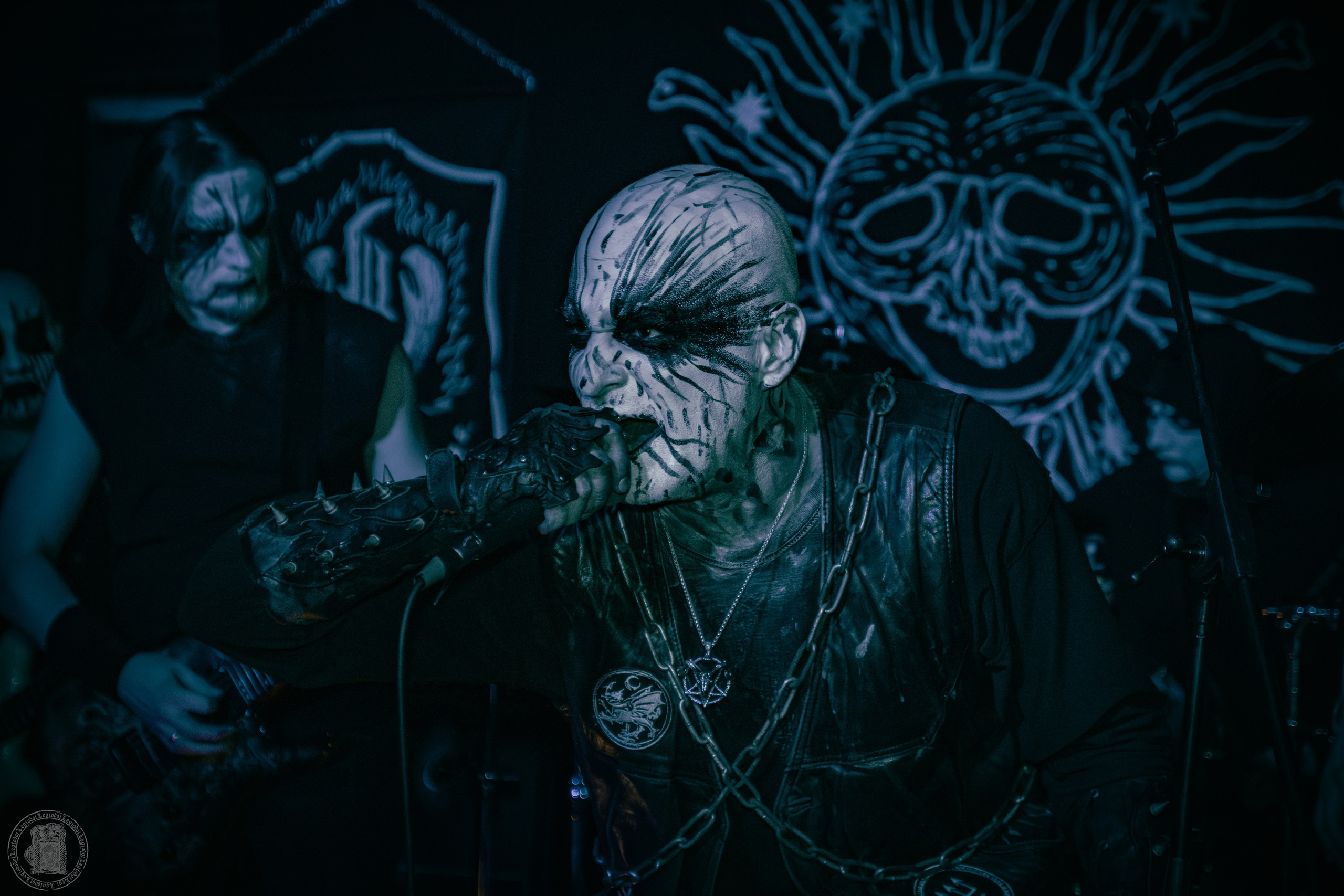 МРА: ААК & Majestat & Wormsden & zadushimenya. 06.04.2025. Репортажный фотограф в Москве Legiodot