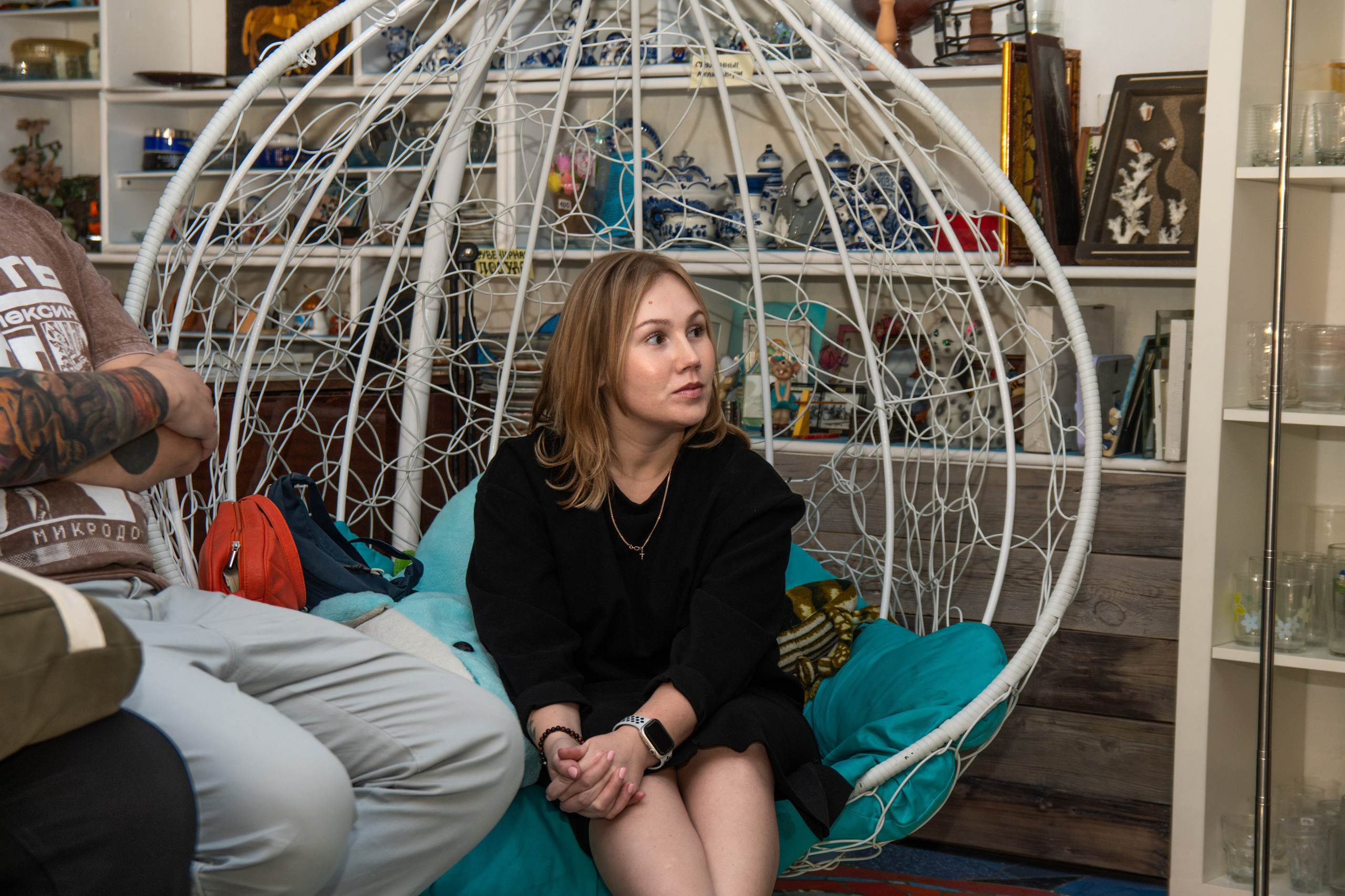 Творческий вечер автофикшн-книги Оли Черных «Абдоминально». Репортажный фотограф в Москве Legiodot