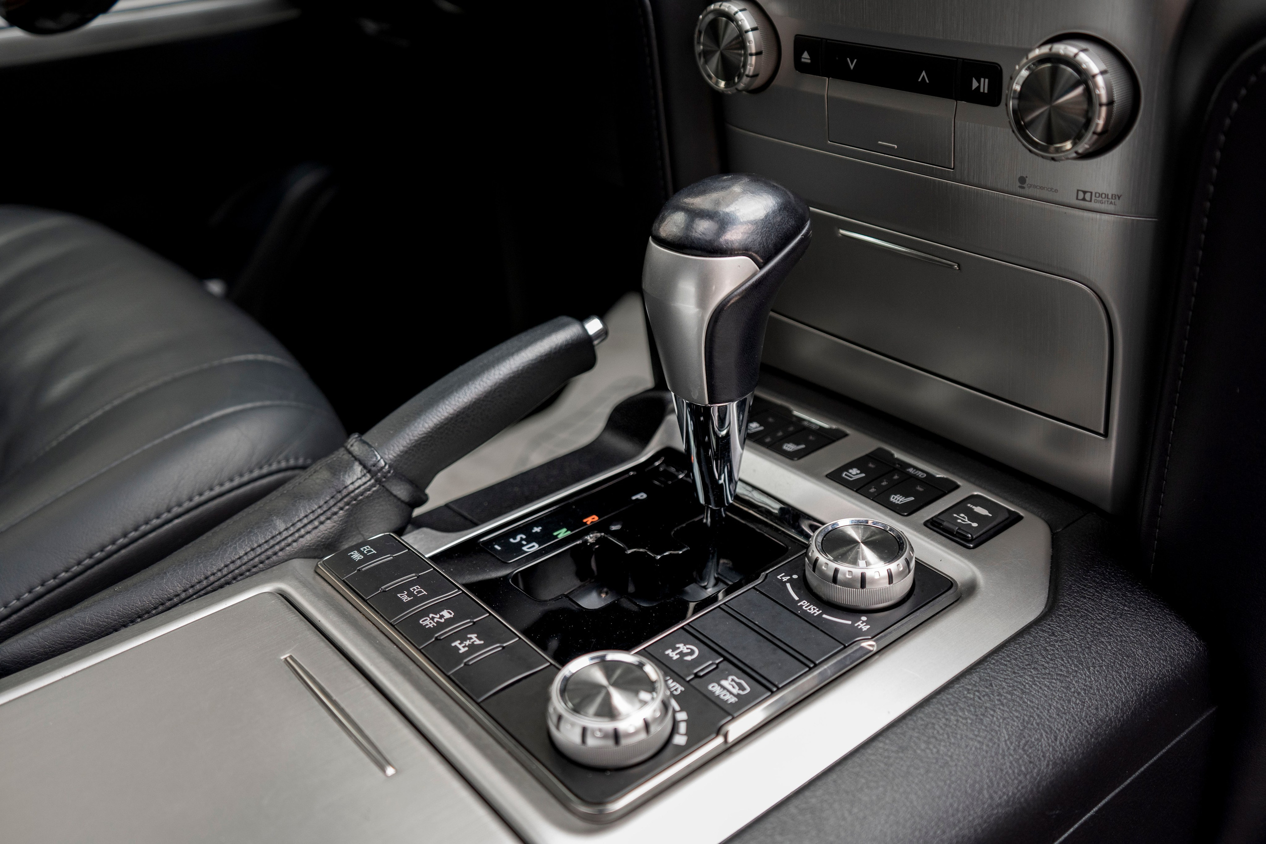 Toyota Land Cruzer 200