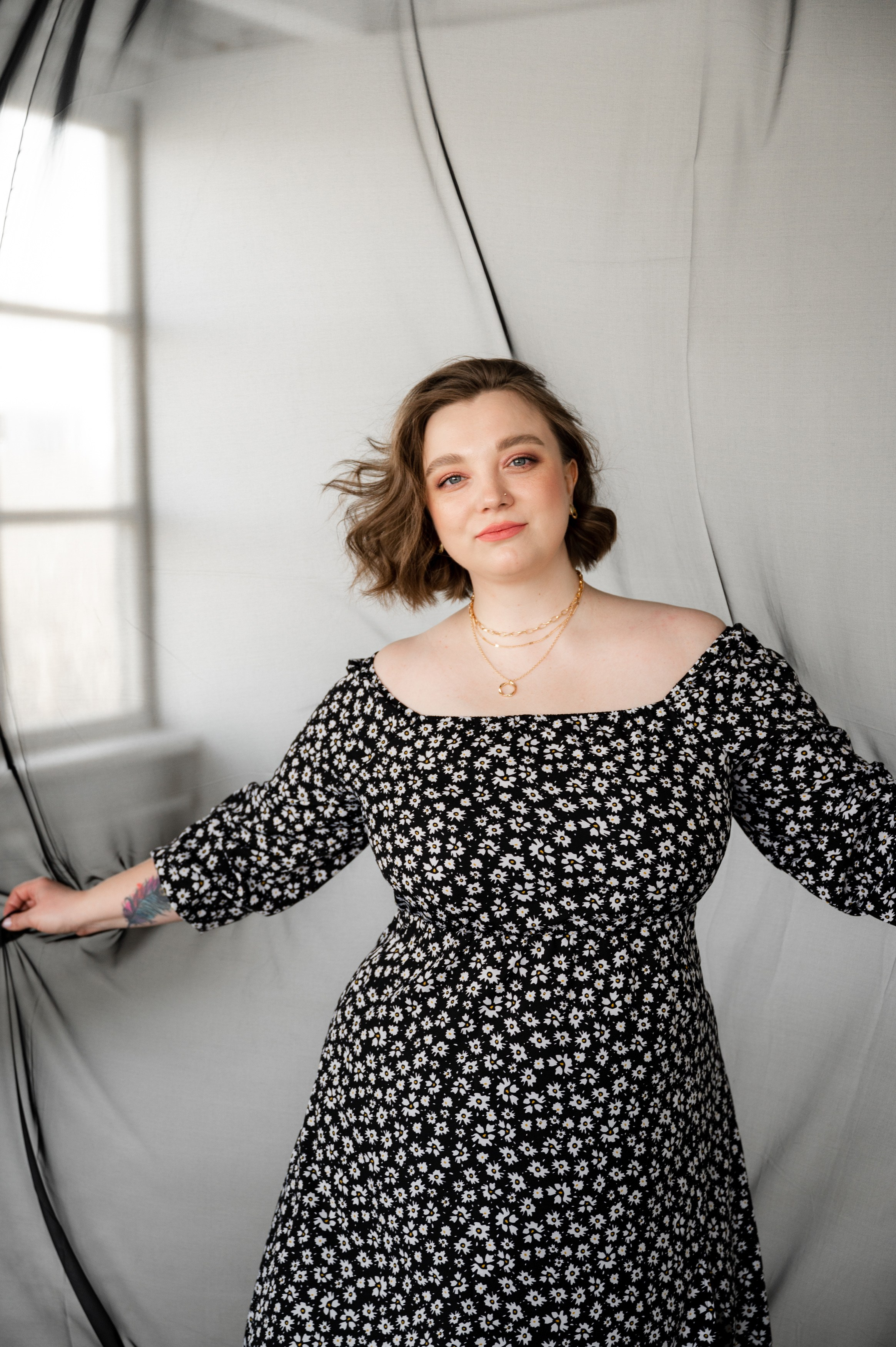 Модель для предметной съемки Алиса id 13506 Красноярск| Sale Easy