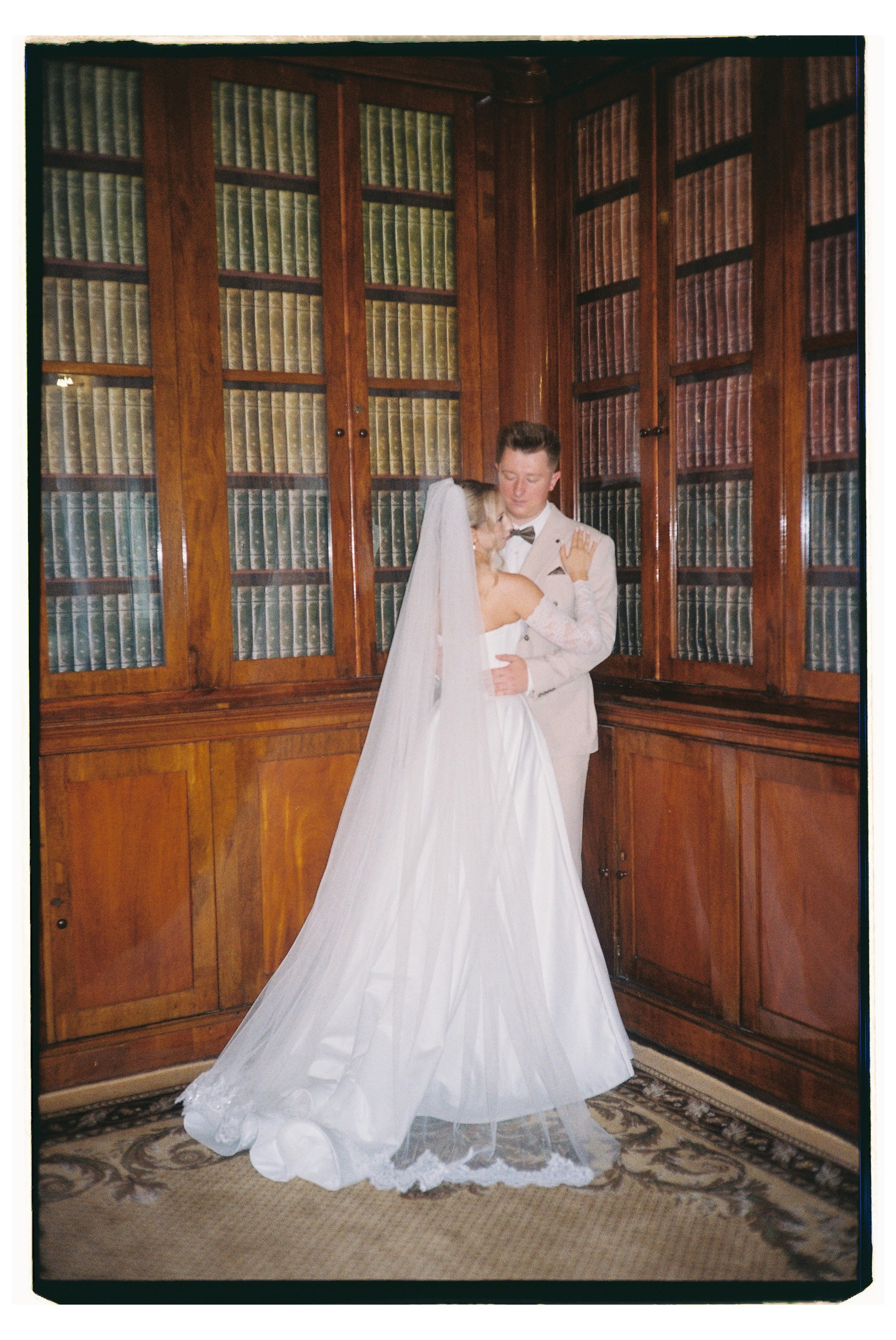 Артем & Юлия. Сестры Карабаза. Фотографы и ретушеры в Москве и Санкт-Петербурге