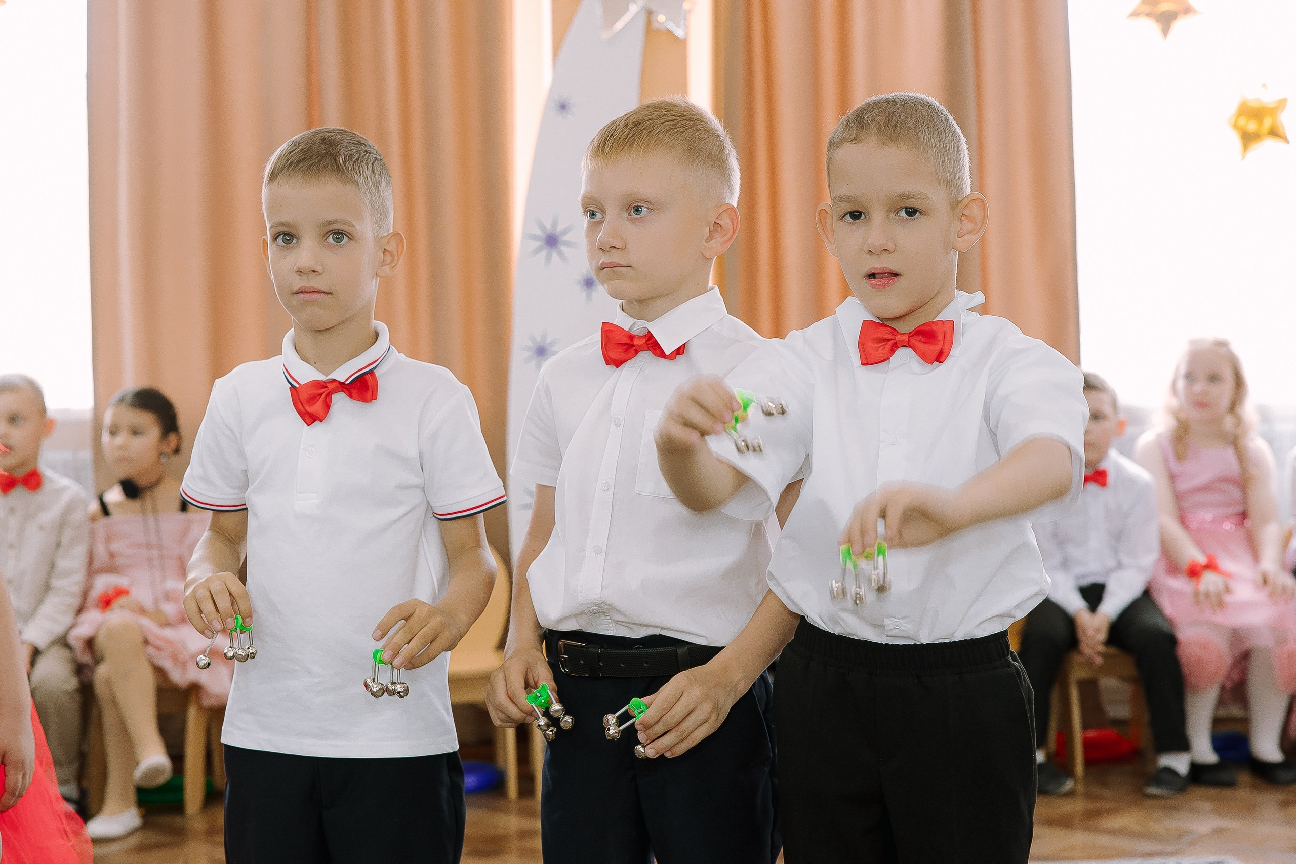 Выпускной в ДС 26. Выпускные альбомы Натальи Бутко: Новороссийск, Анапа, Геленджик