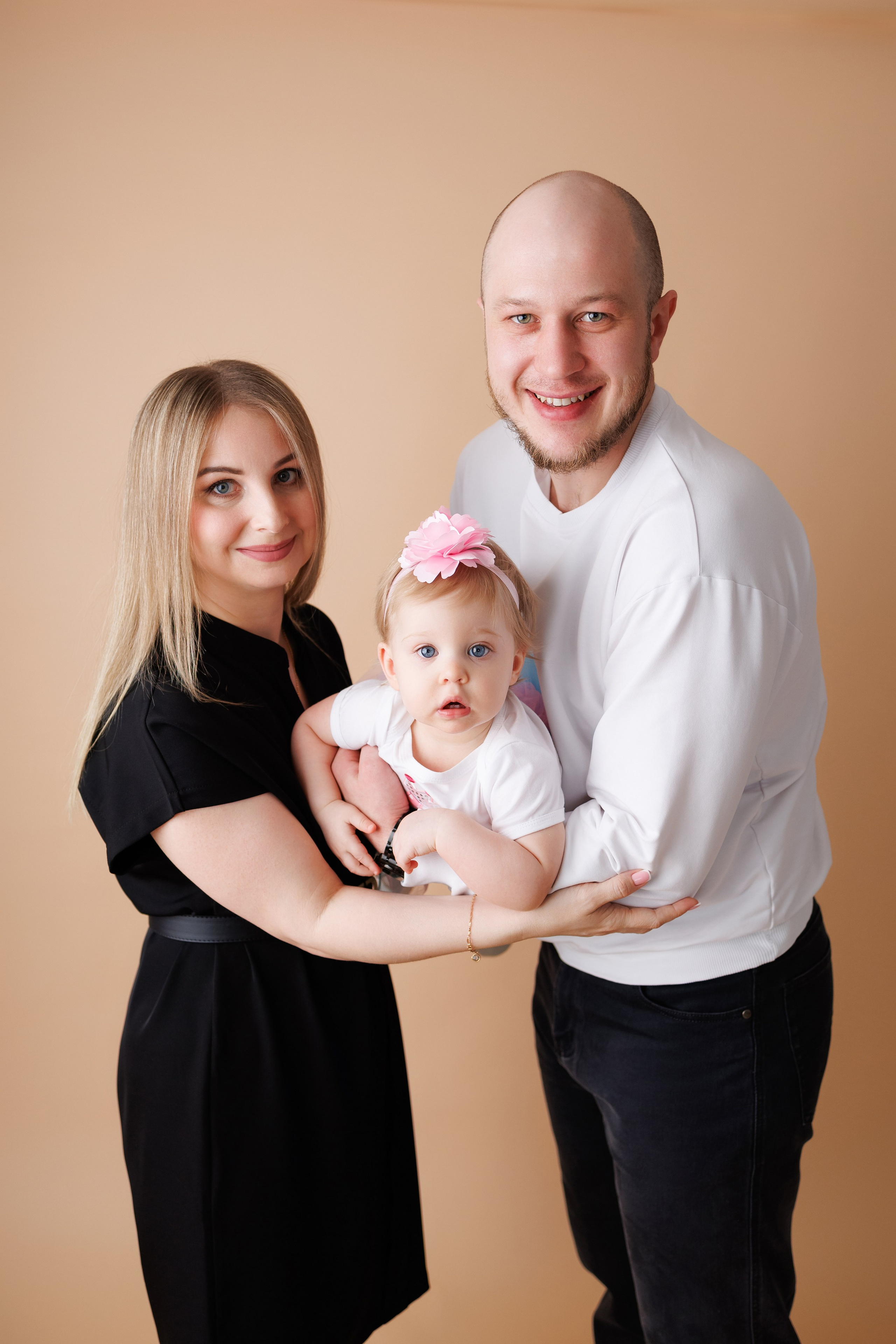 Юлечке 1 годик. Фотограф новорожденный малышей Новосибирск