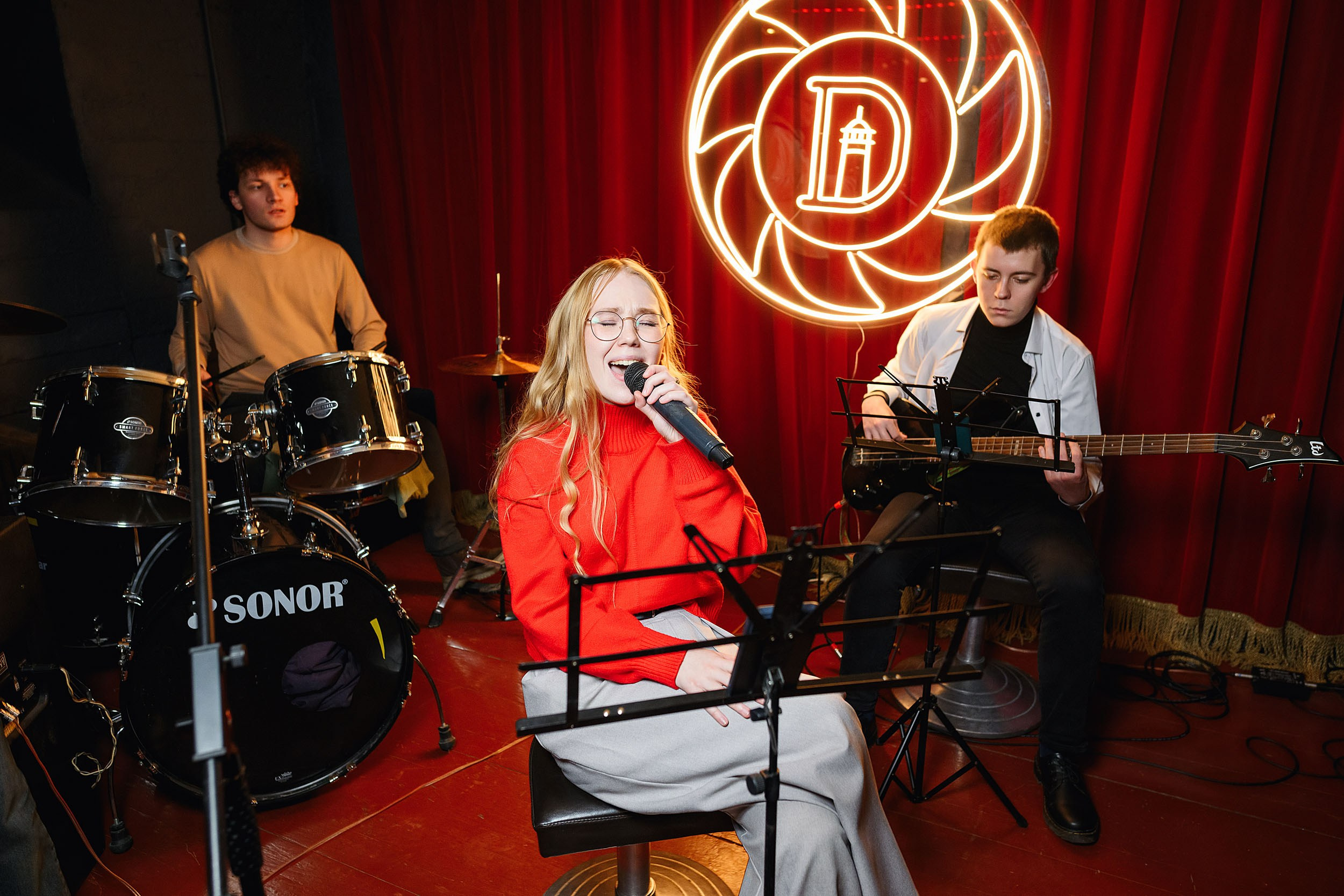 Фоторепортаж из бара Dreadnought. One Media Life: фоторепортажи, фотоотчеты с мероприятий и заведений