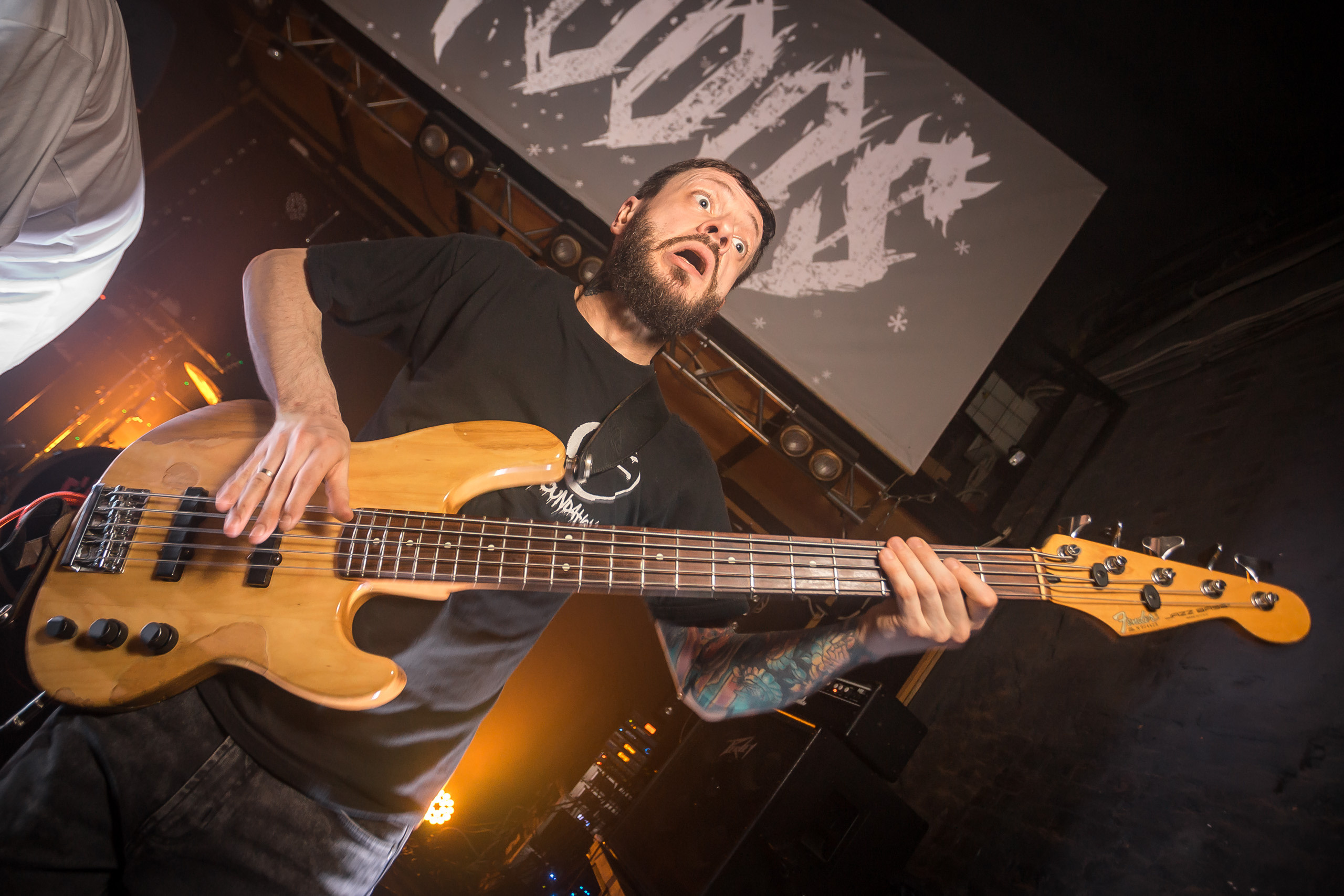 $7000 в Alcatraz bar. Фотографиня Мария Дикова