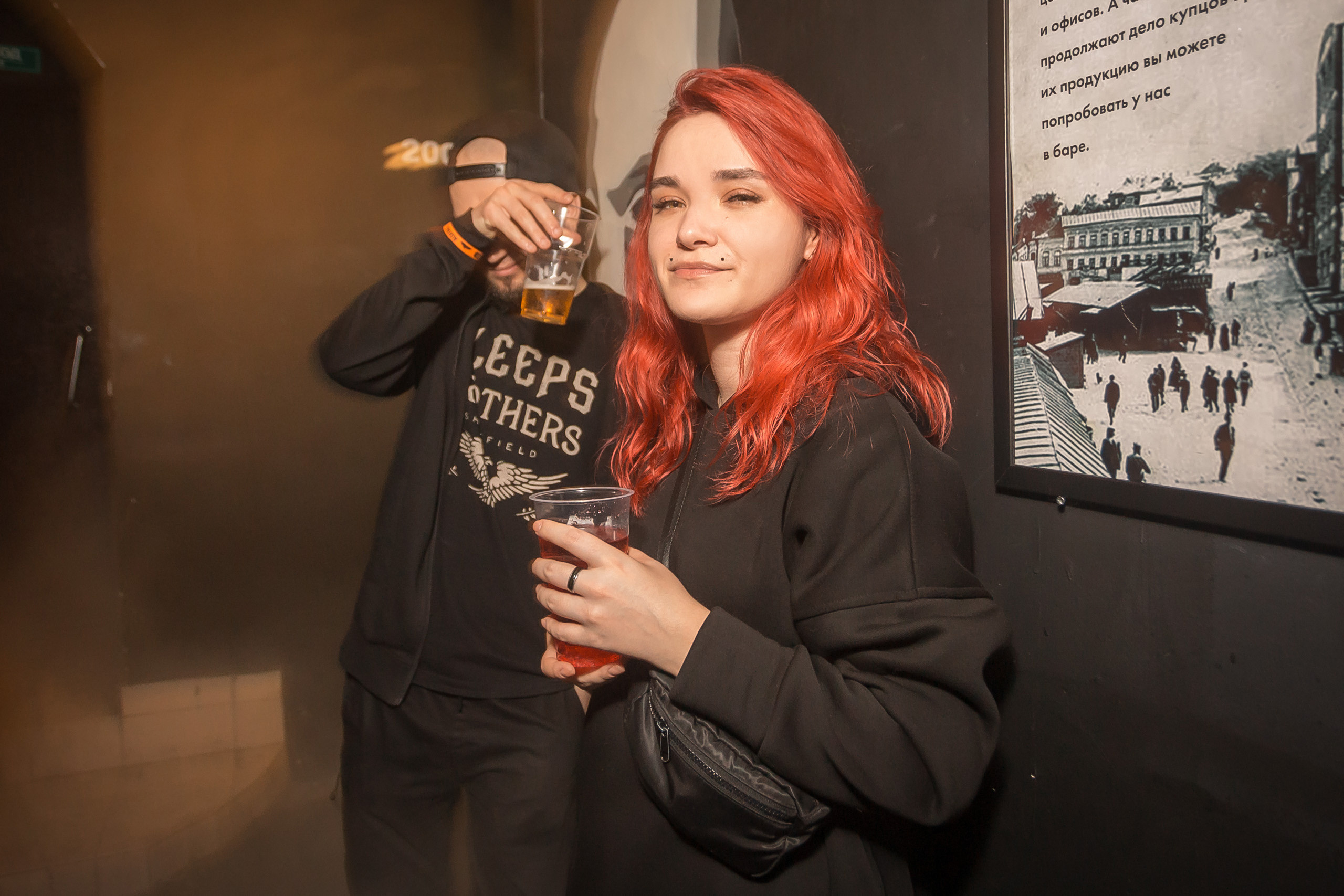 $7000 в Alcatraz bar. Фотографиня Мария Дикова