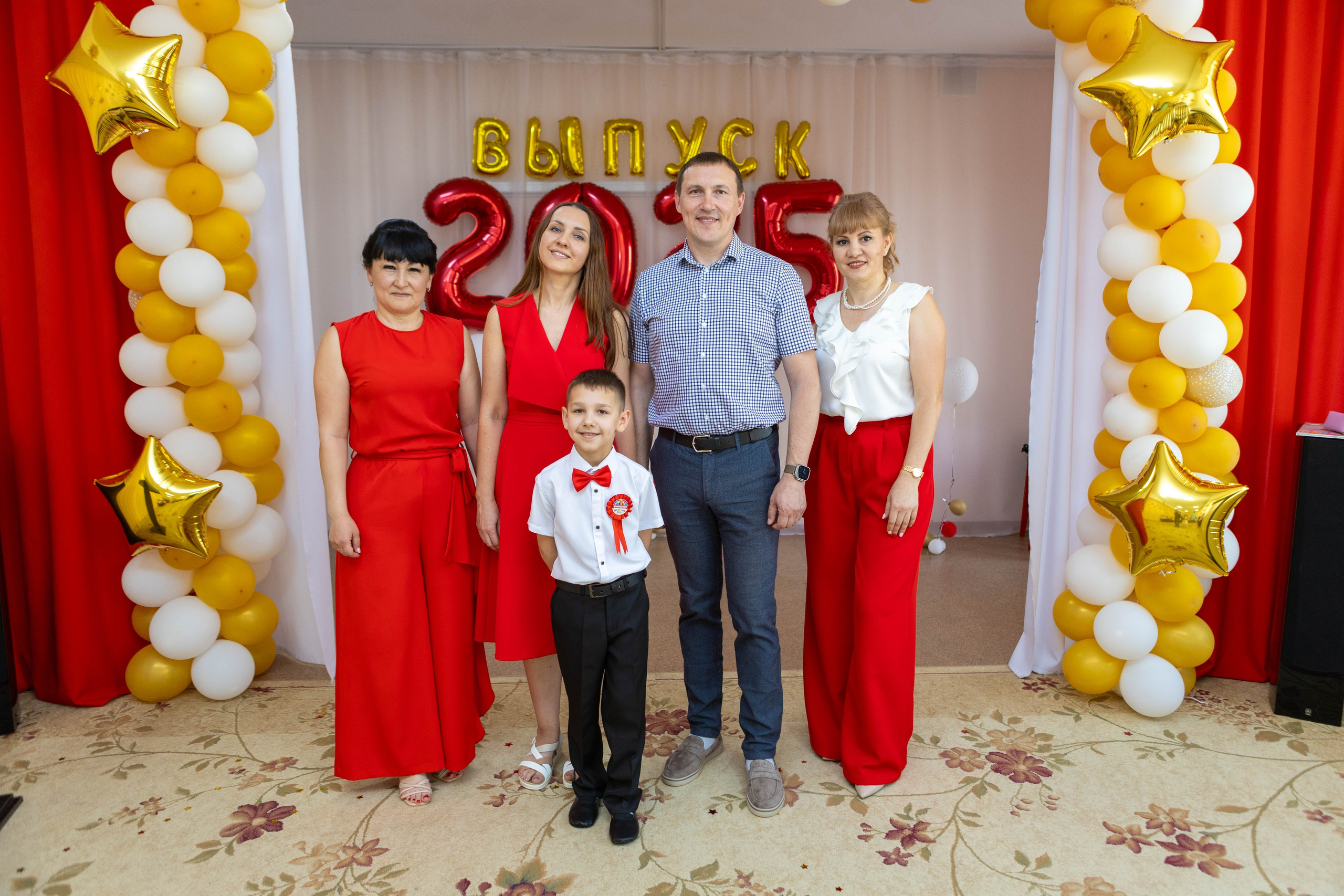 Выпускной в детскому саду 2025 год. Свадебный и предметный фотограф Ренат Каламперов