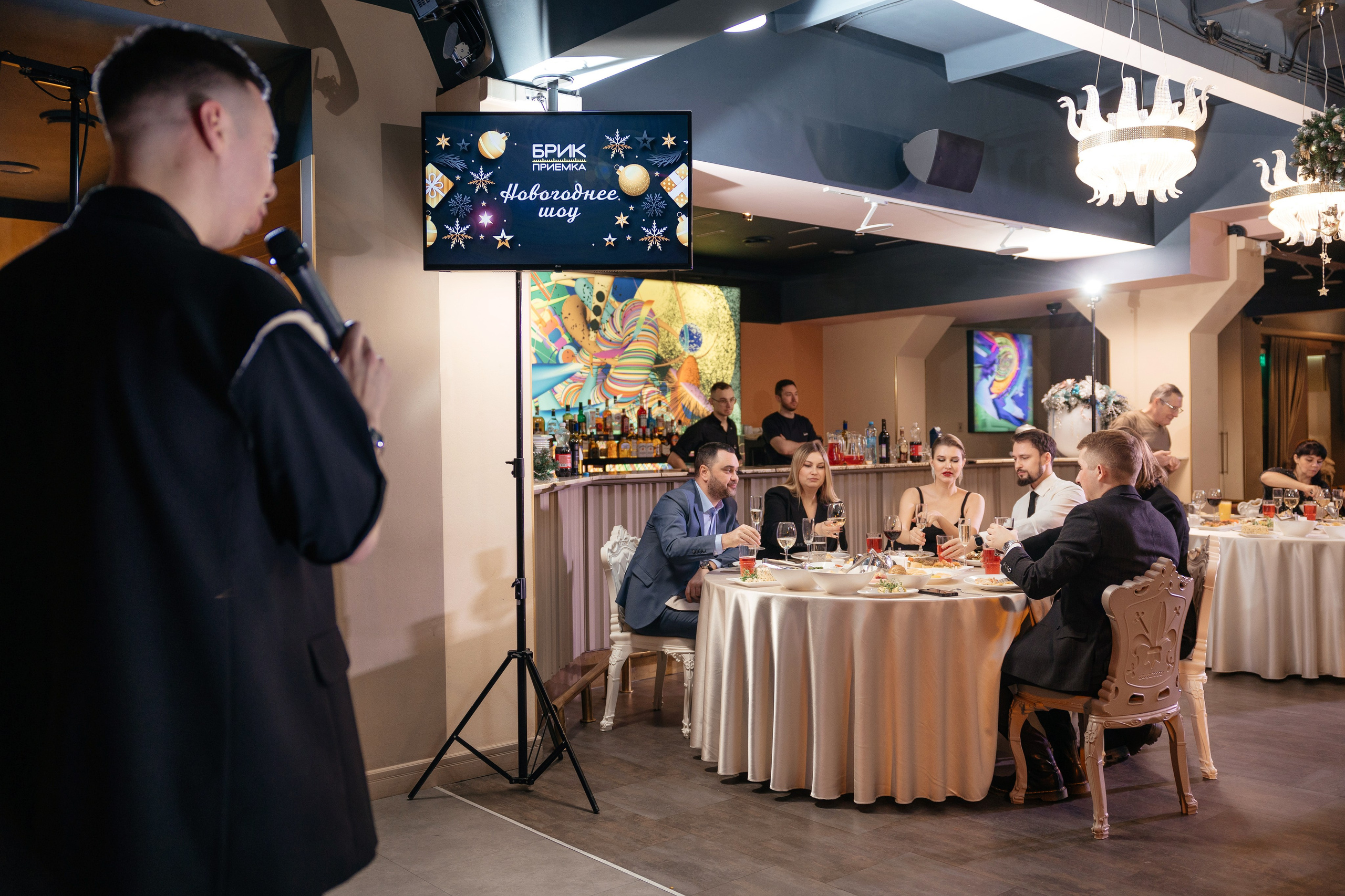 Новогодний корпоратив Брик приемка. Фотограф для бизнеса Константин Брусницын в Екатеринбурге