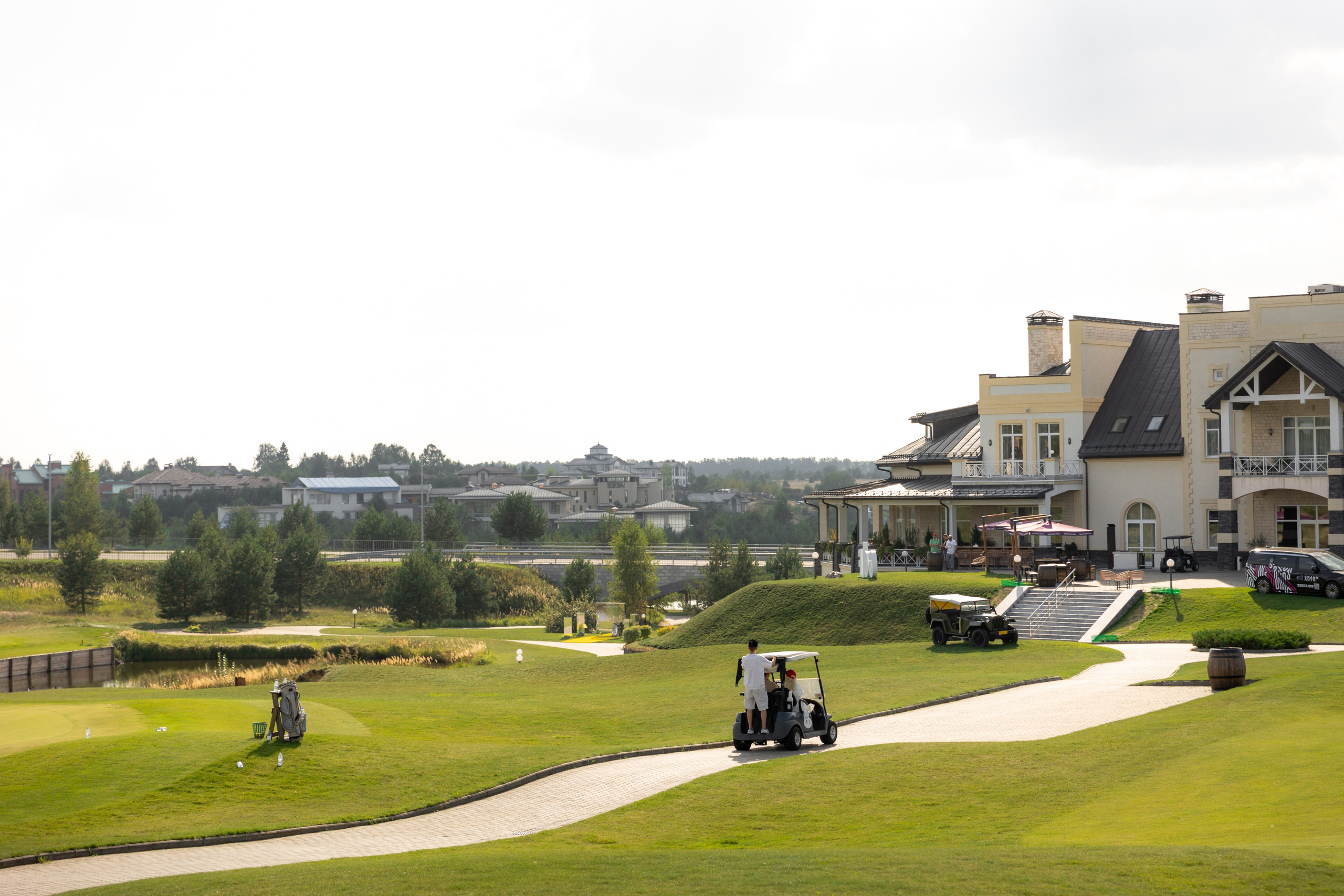 Гольф-Клуб Завидово для Т-Банк. Фотограф в Москве Вероника Иньякова