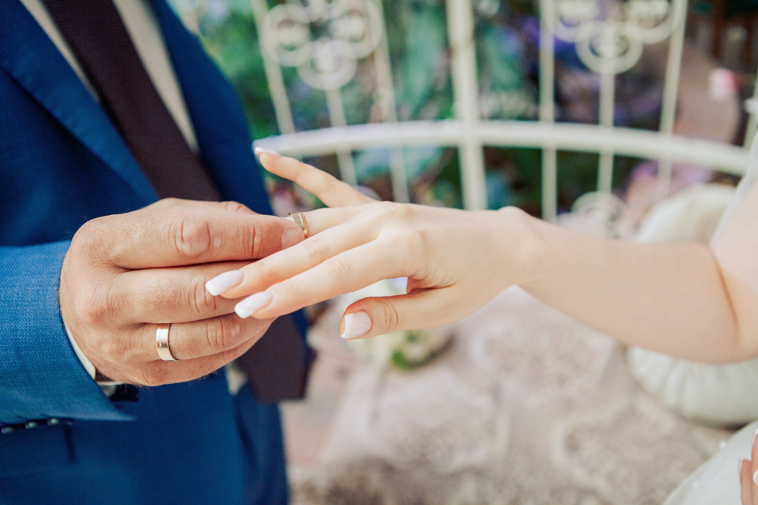 Фотосессия молодоженов на пляже Рублево. Фотограф Ольга Ефремова