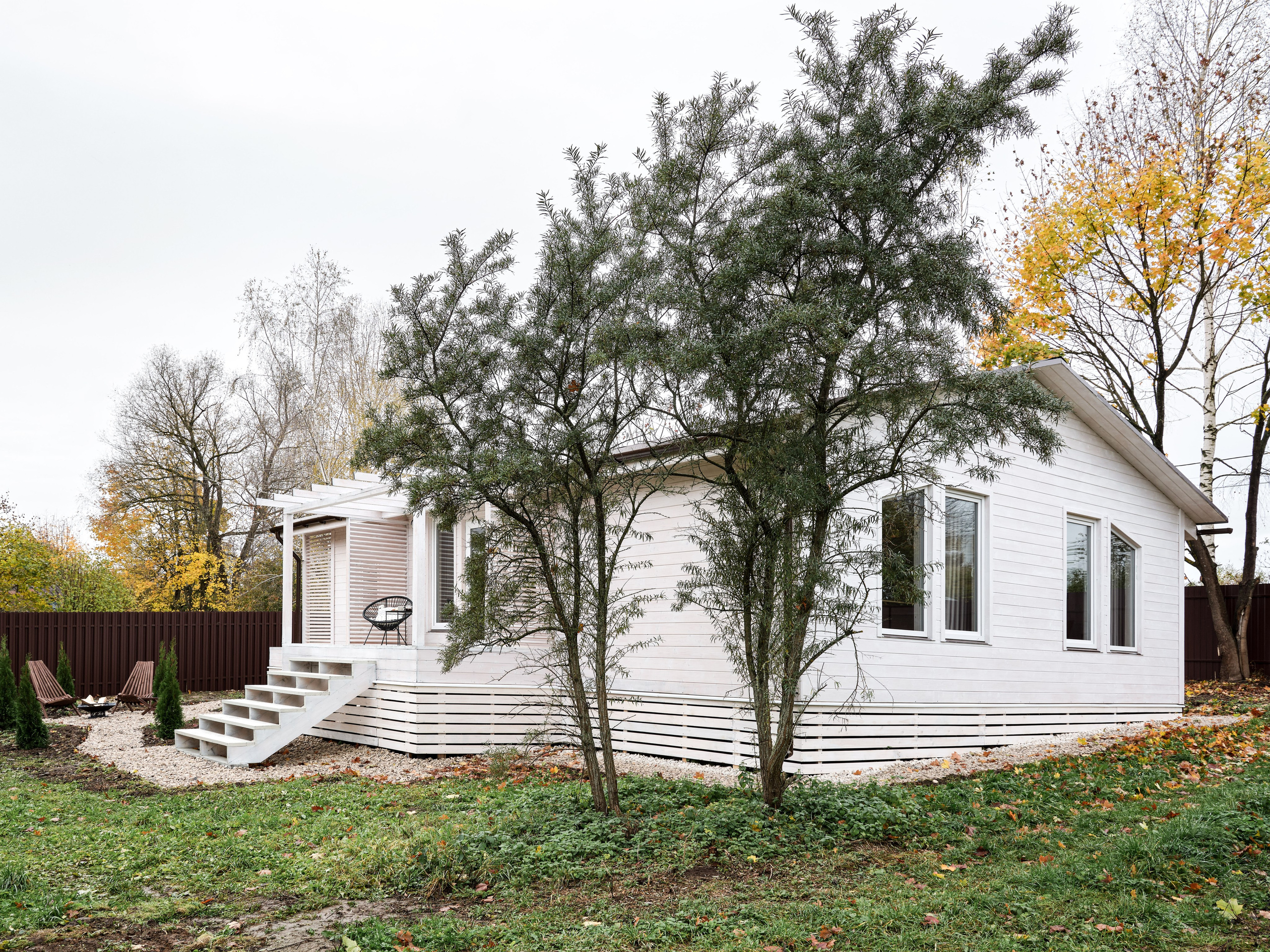 Уютный загородный дом в стиле барнхаус. Интерьерный фотограф Константин Пырьев