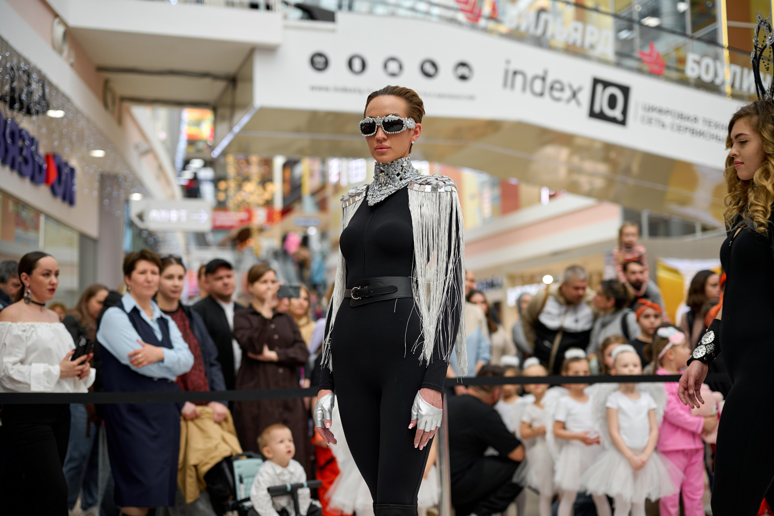 Репортаж R.Models показ. Фотограф в Краснодаре и Динской Виктория Вебер