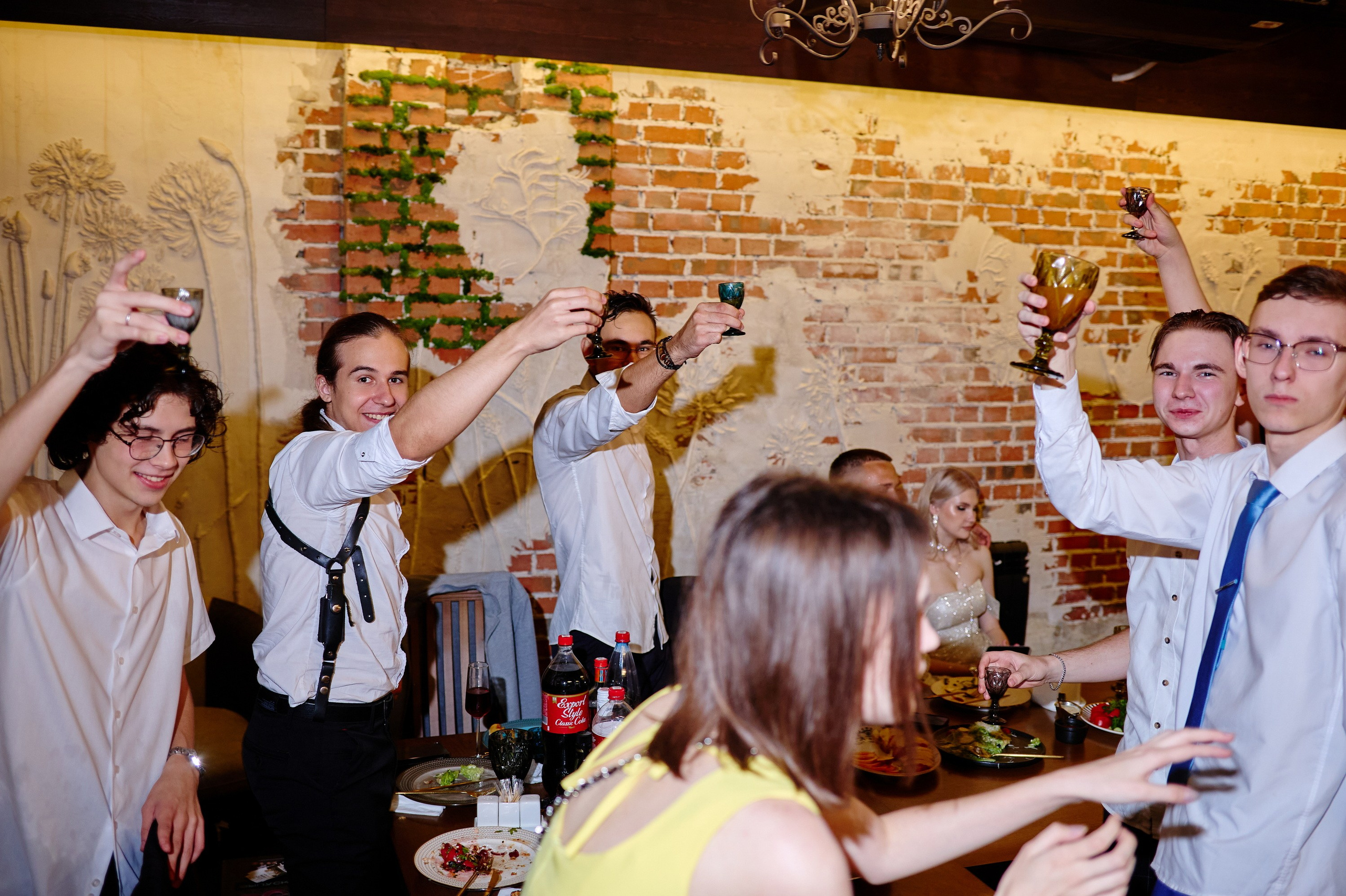 Выпускной 35 Сош. Фотограф Выпускные альбомы Таганрог Сергей Коробченко