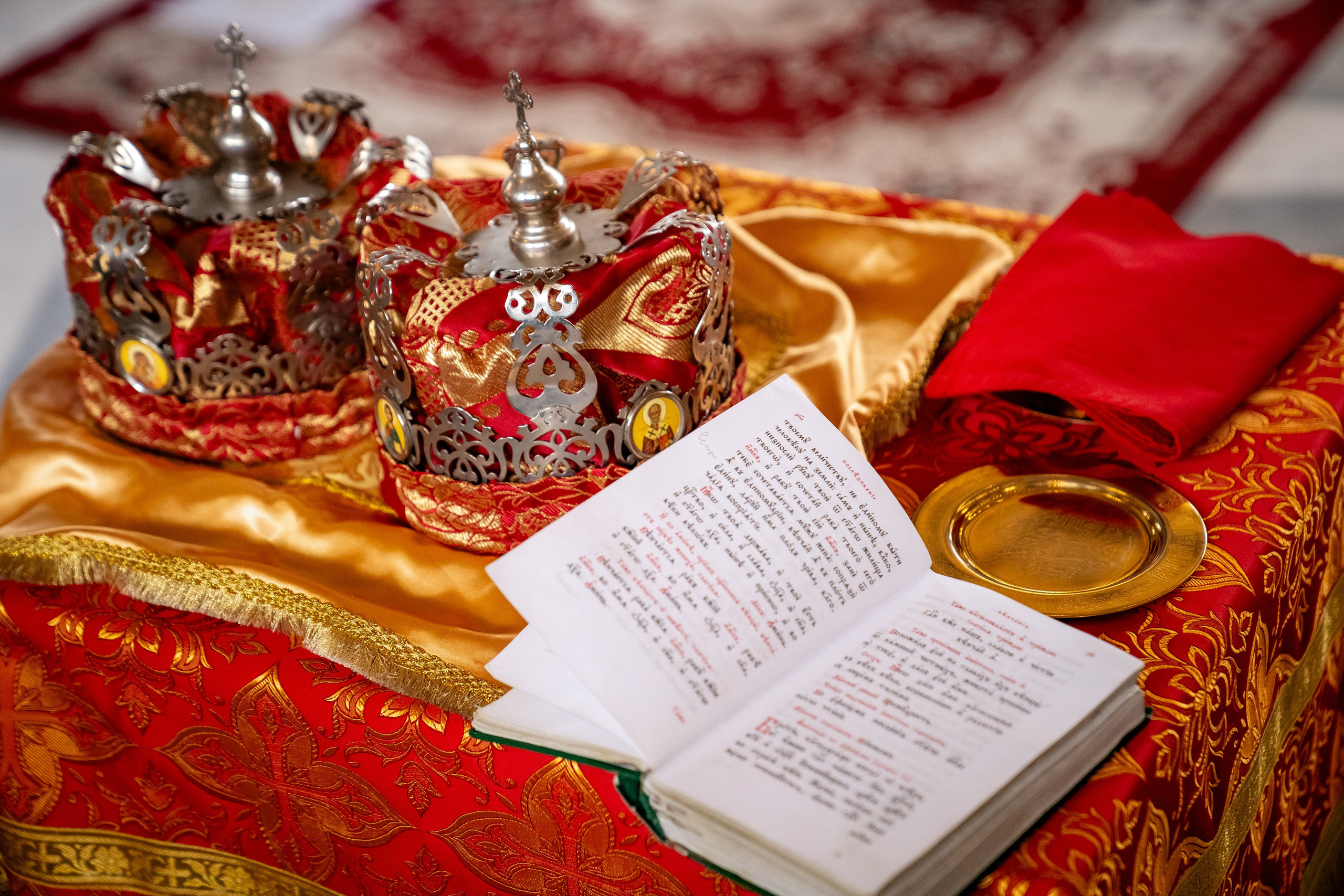 Венчание Юлии и Александра. Портретный фотограф в Москве Илья Корненков