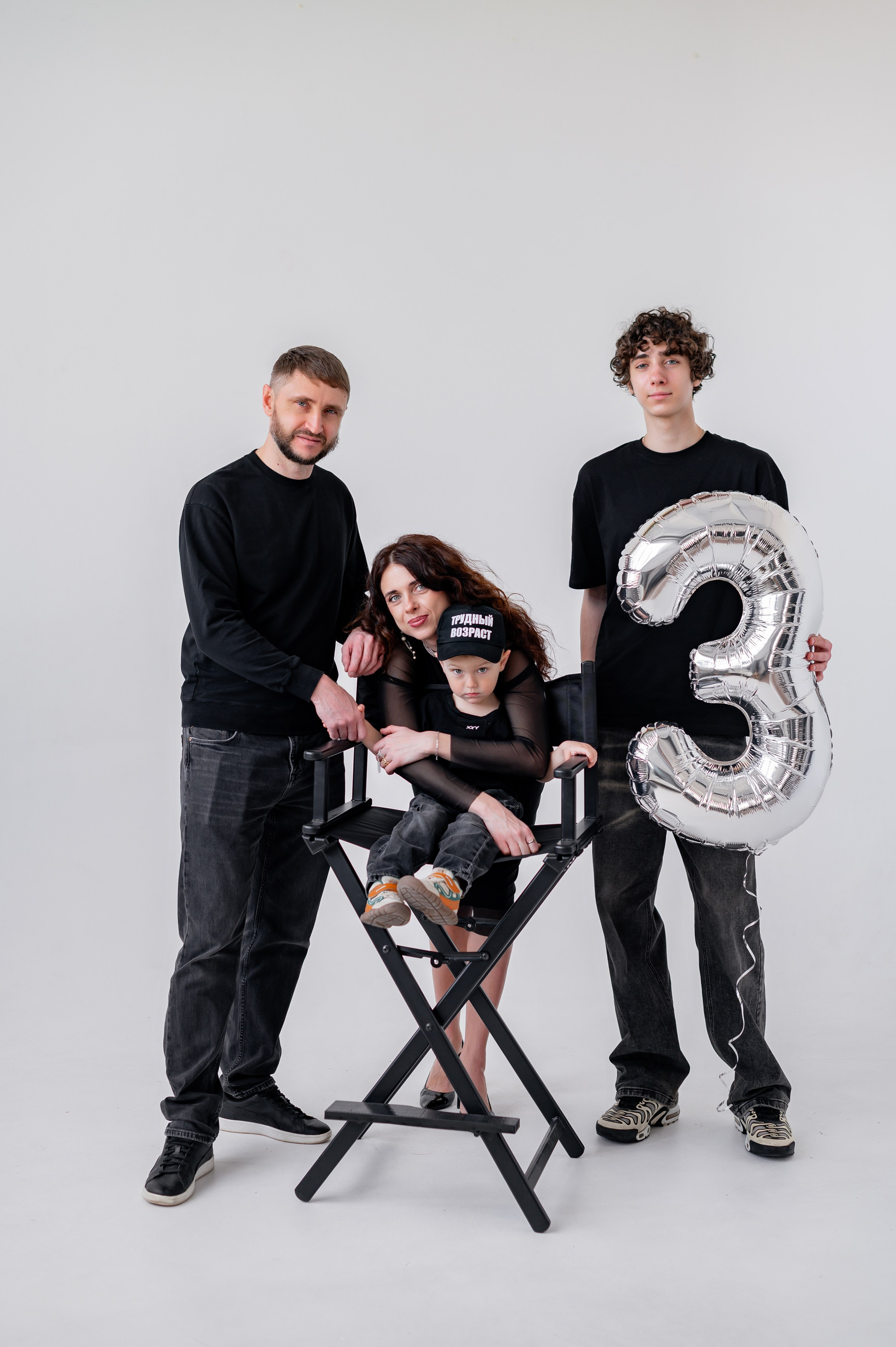 Саша Маша Гриша и Максим. Фотограф Татьяна Иванчикова