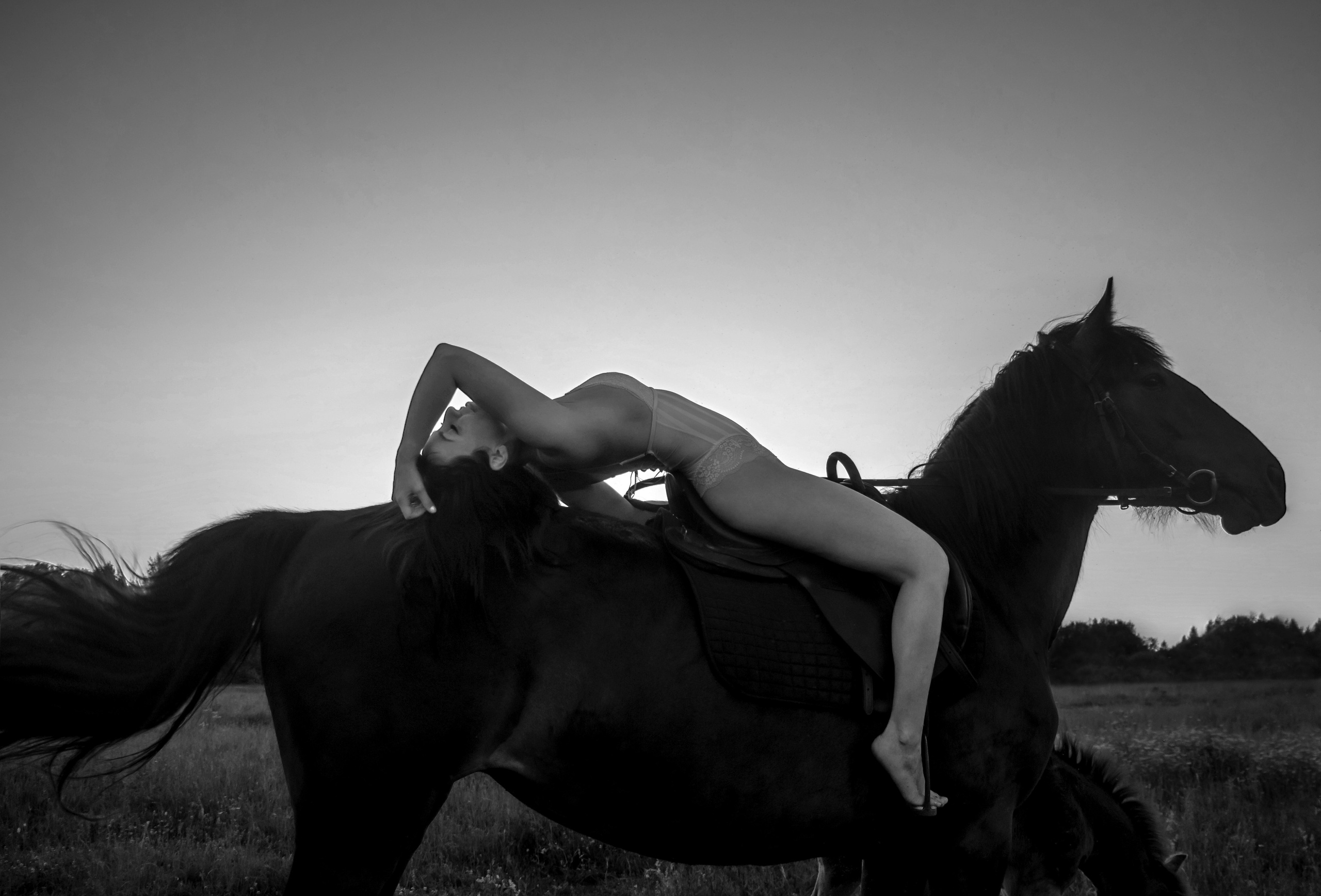 Юля и лошади. Фотограф Мария Винницкая