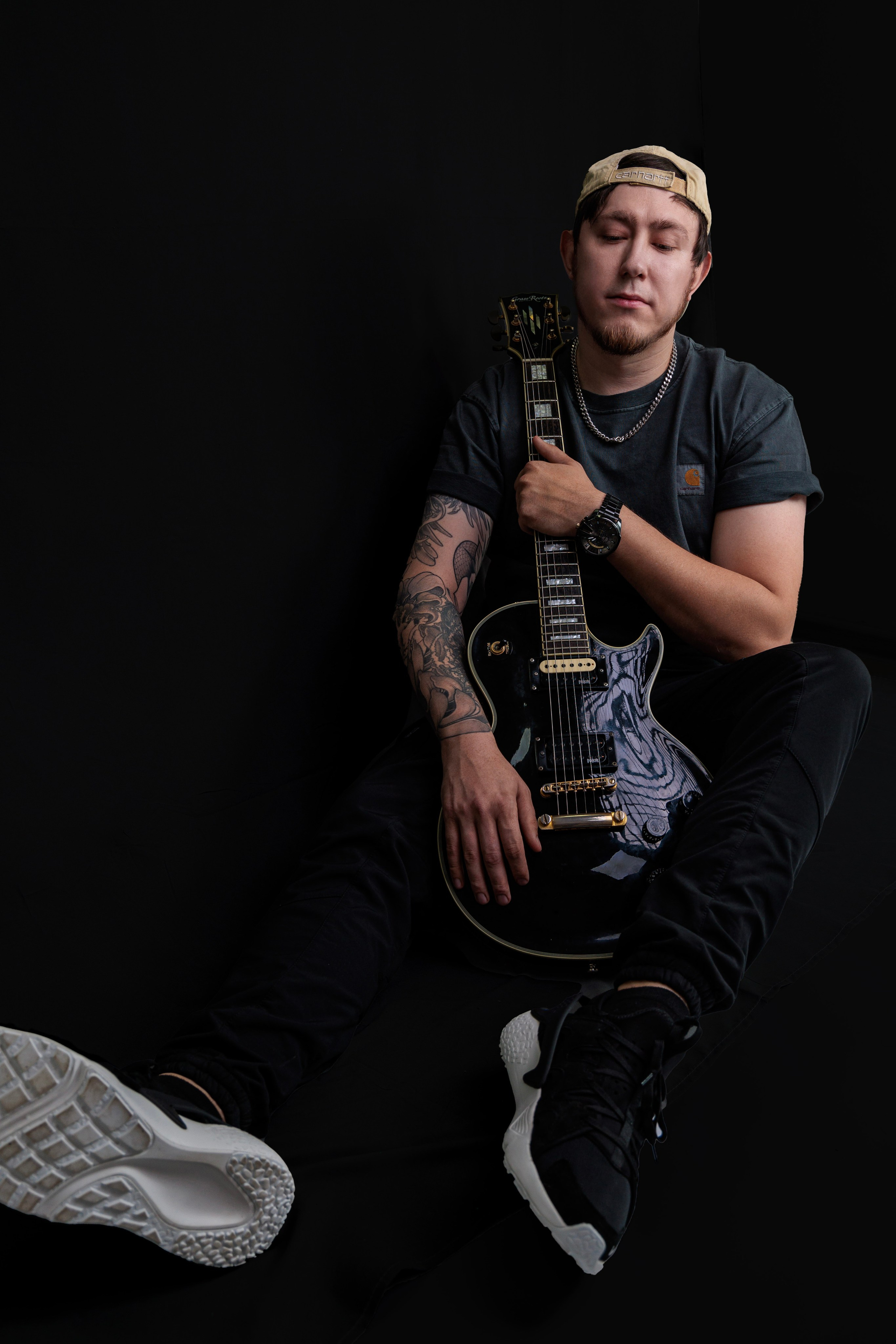 Студийная индивидуальная фотосессия Гуково фотограф Григорий Новиков. Фотограф Гуково Григорий Новиков novikov.foto