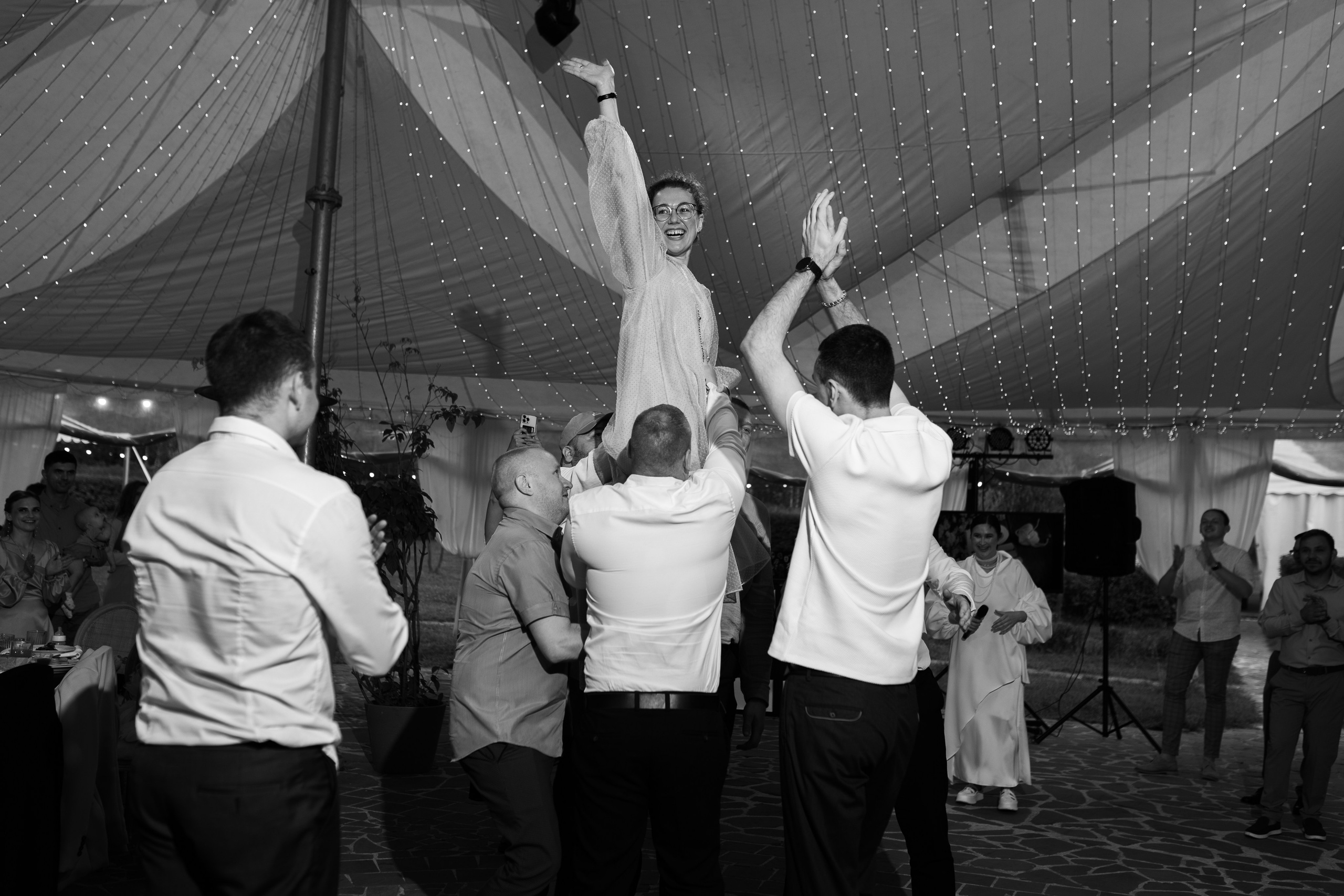 Minimalistic & Green: свадьба за городом. Свадебный фотограф Елена Рубцова