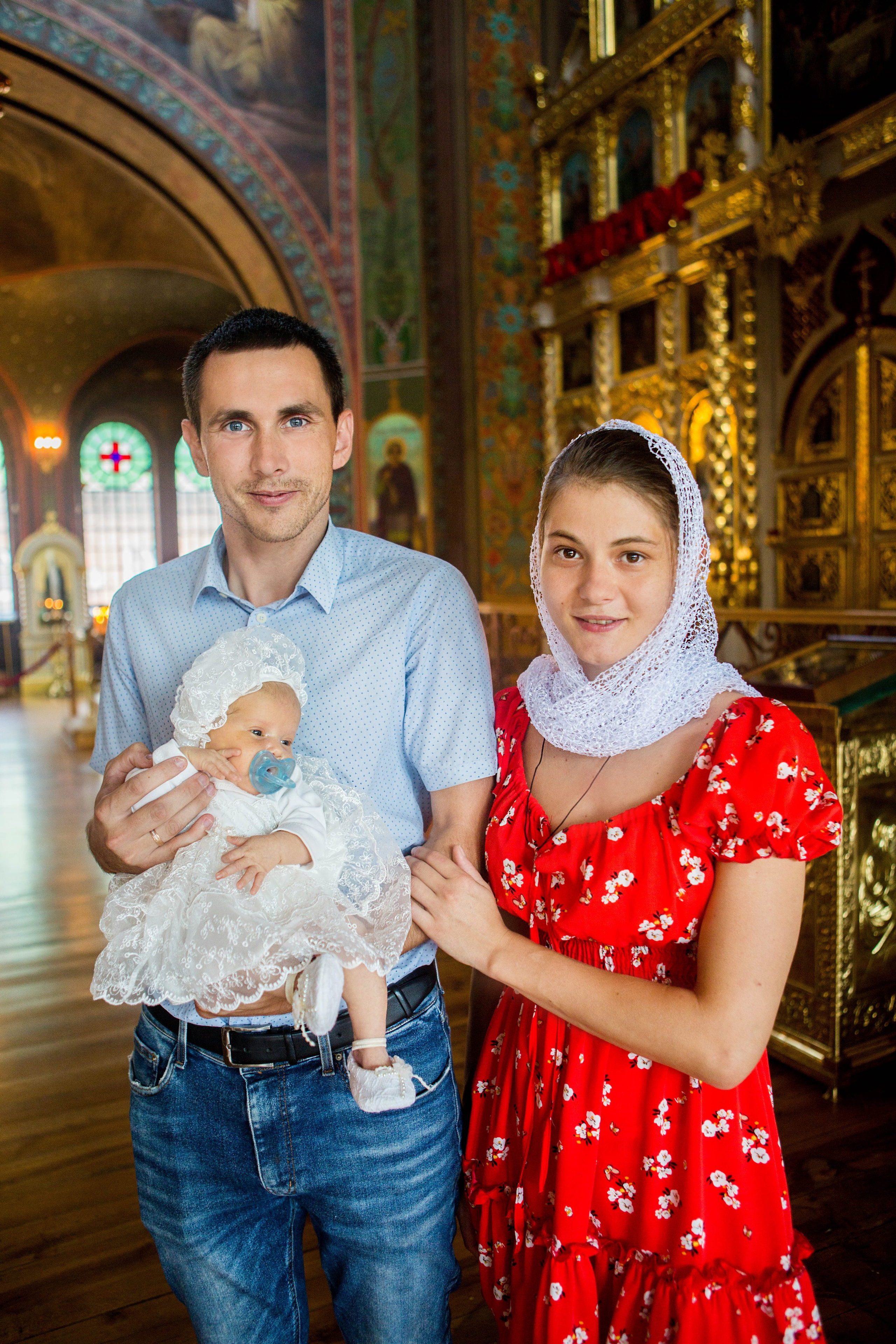 Крещение Надежды. Свято-Троицкий собор. Свадебный семейный и детский фотограф в Краснодаре Карина Федоровская