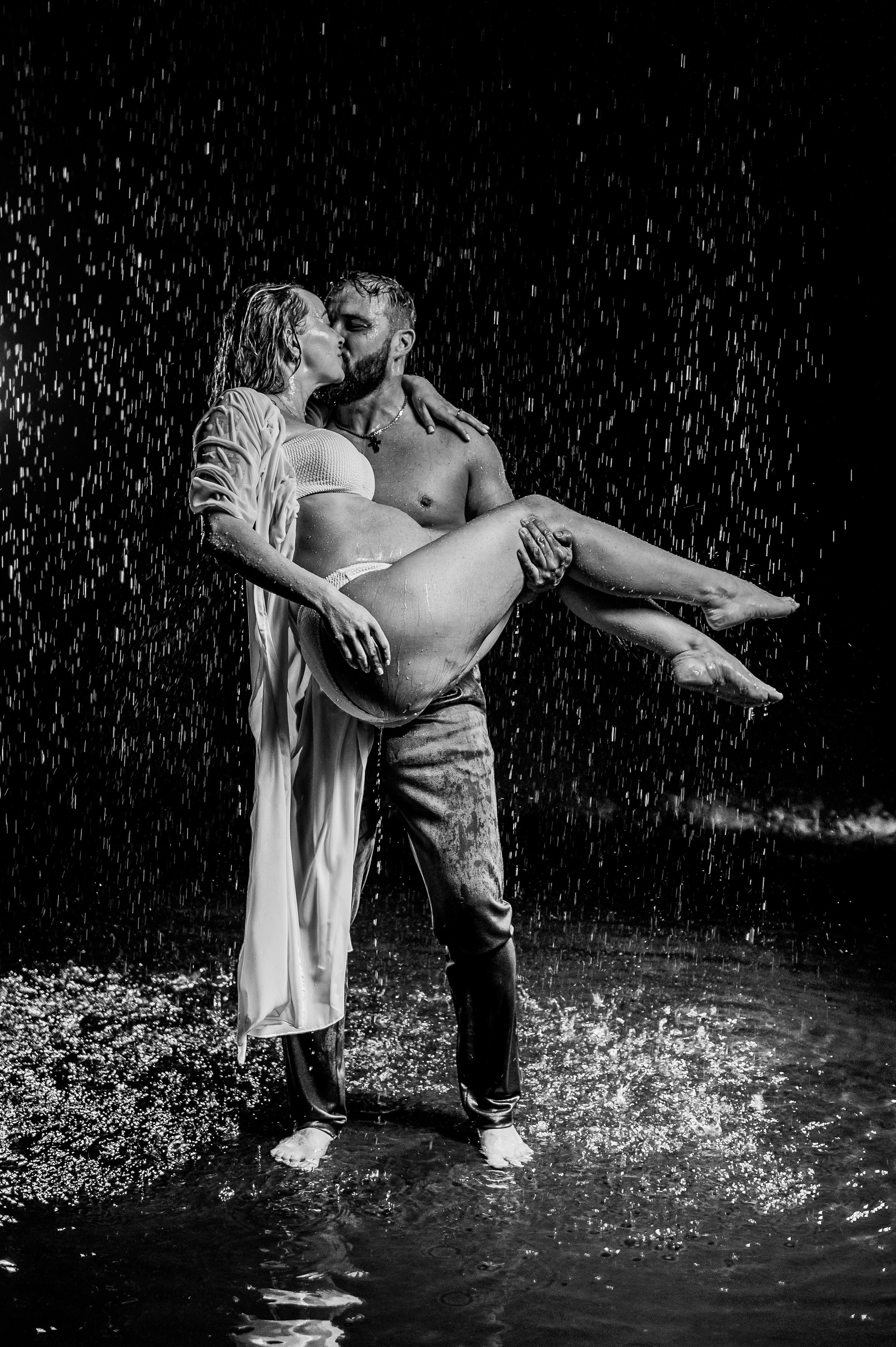 Под дождём. Портретный, семейный и свадебный фотограф в Санкт-Петербурге и в Пушкине Ширяев Денис