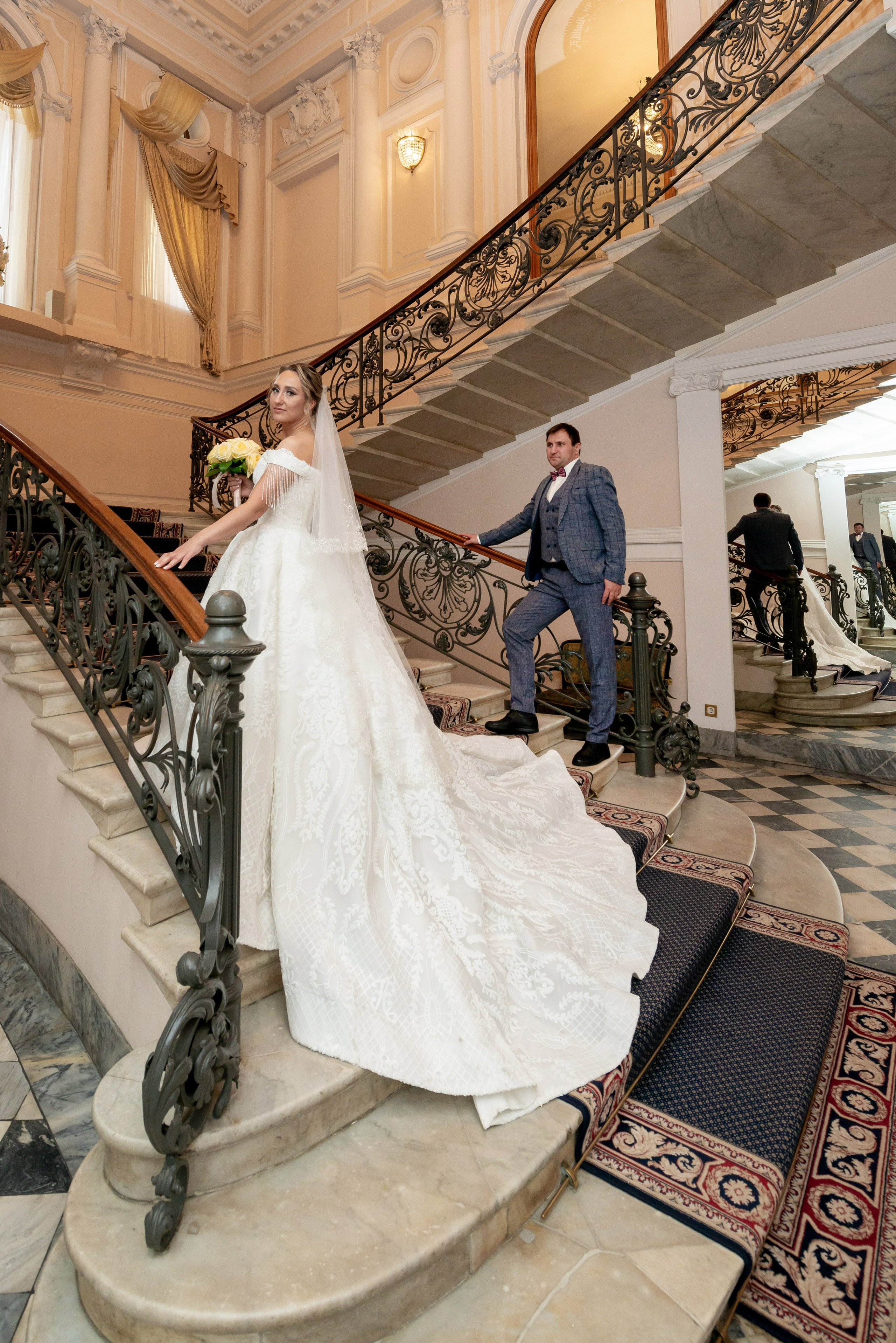 Анастасия и Игорь (фотосессия во Втором Дворце Бракосочетания, Польский сад, здание городской Ратуши). Портретный, семейный и свадебный фотограф в Санкт-Петербурге и в Пушкине Ширяев Денис