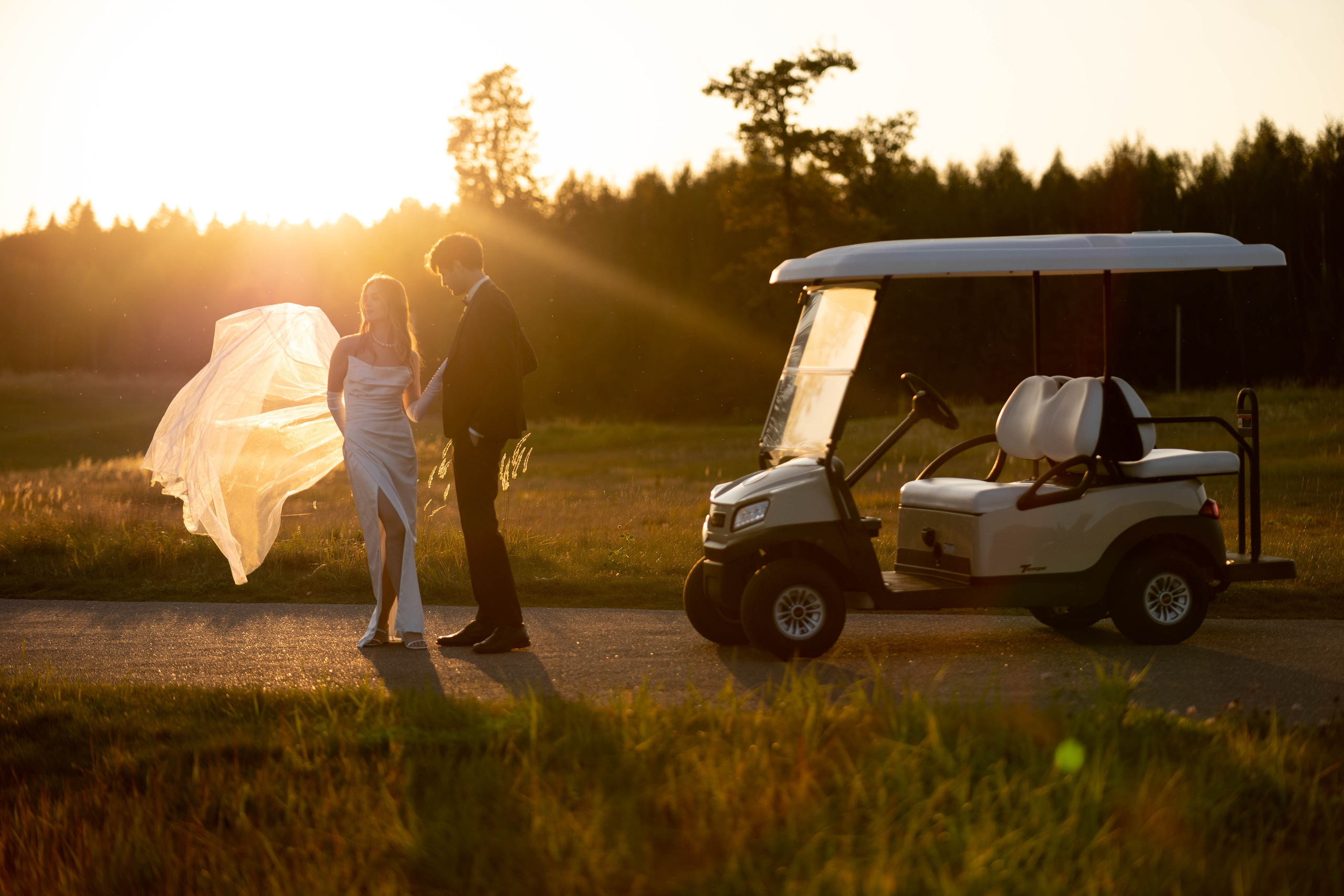 Свадебная фотосессия в гольф клубе. Виктория Шишкова свадебный фотограф Москва и МО (Балашиха, Щелково)