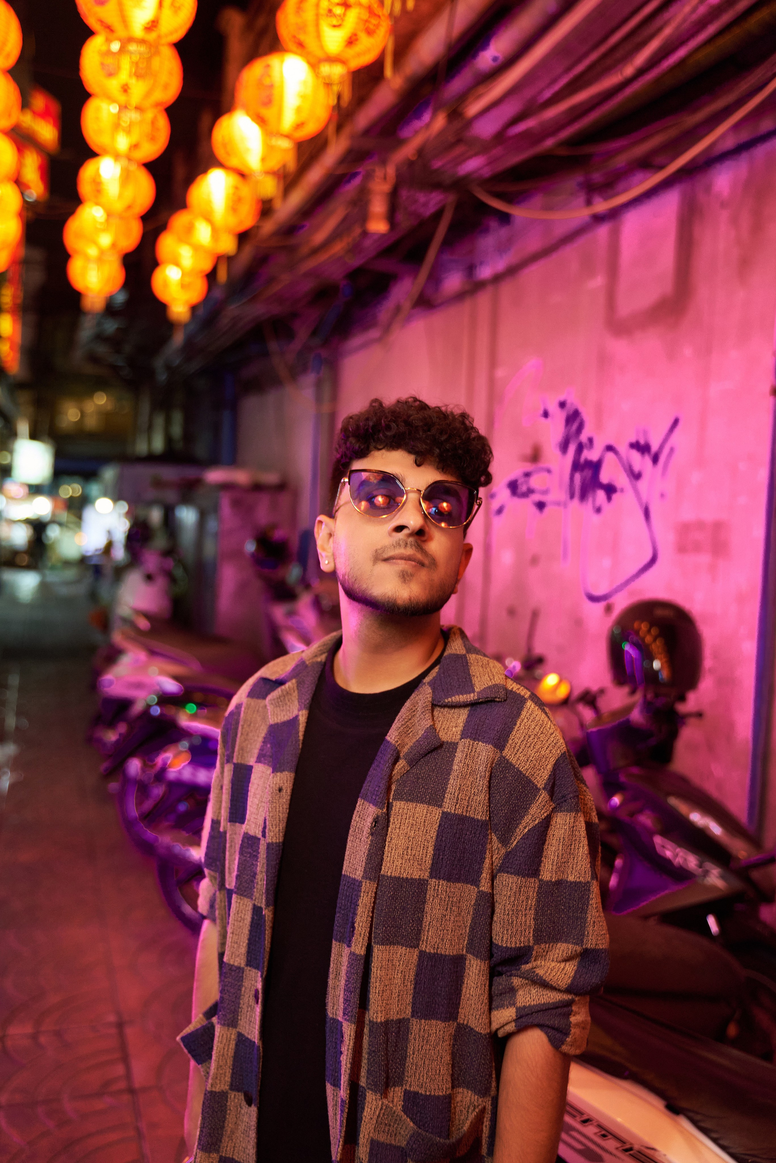 Veekapoor — music artist (Photoshoot in Chinatown). Photographer Bangkok — Pattaya | фотограф Бангкок — Паттайа