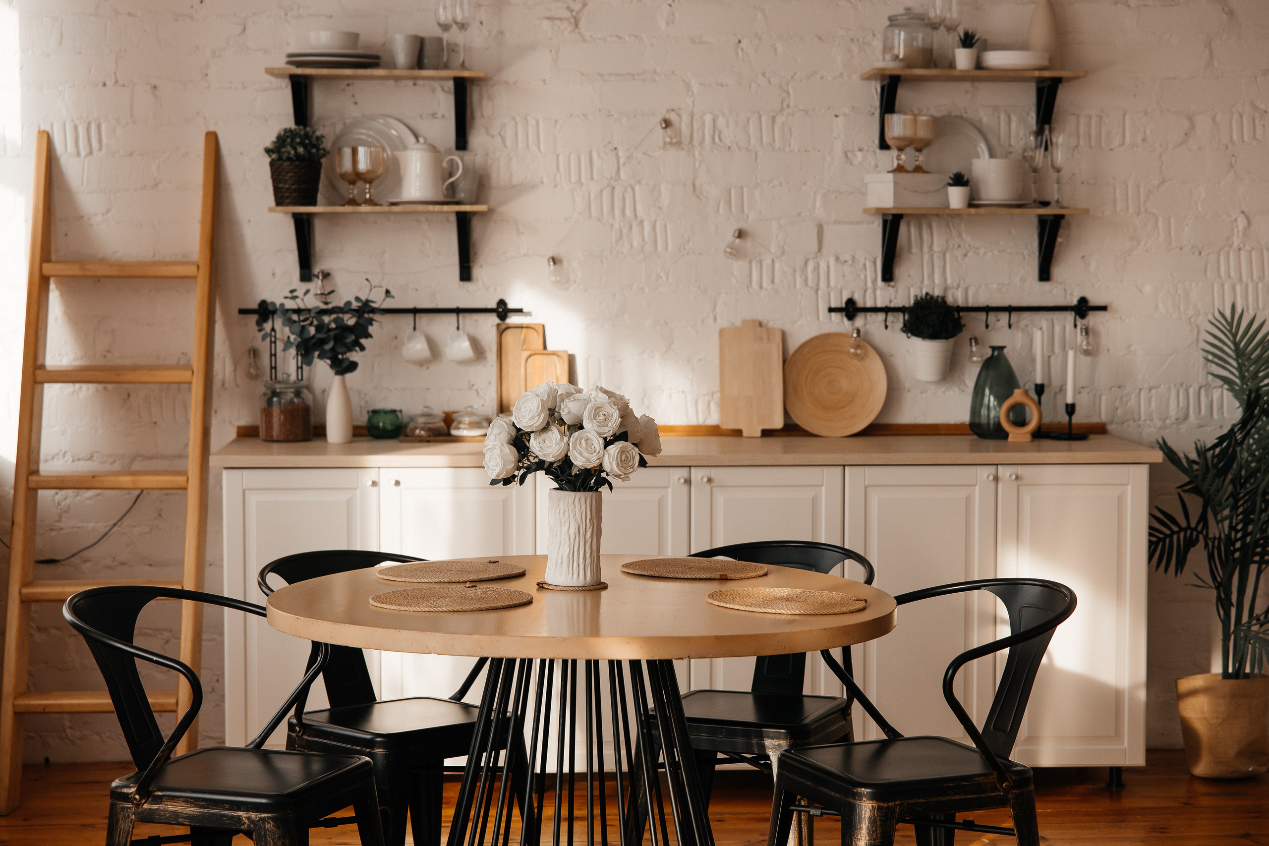 Фотостудия 220 — первая в Чите фотостудия, предназначенная для работы