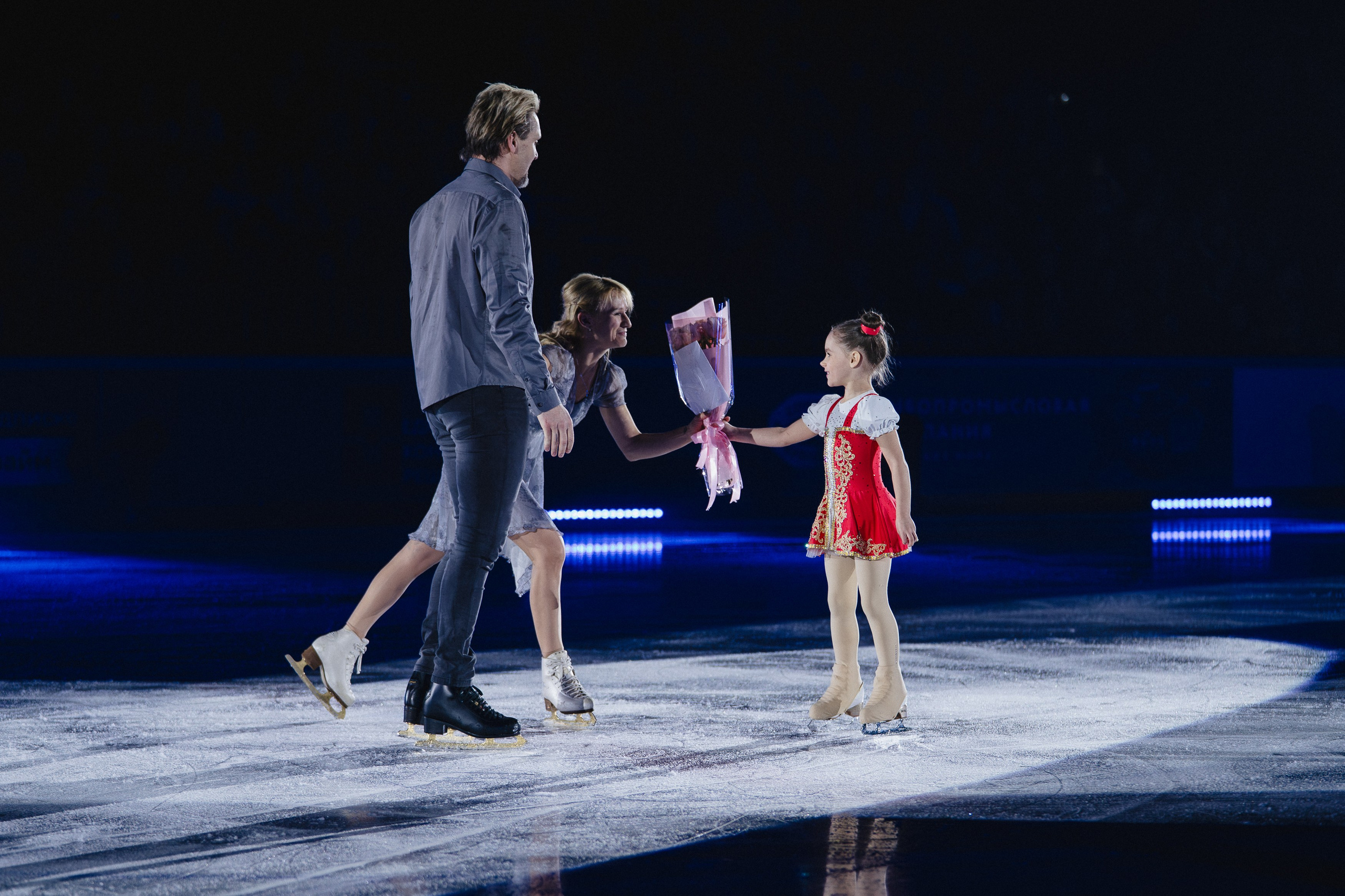 Шоу Этери Тутберидзе в Новосибирске. Воробьева Ксения — Спортивный и танцевальный фотограф Новосибирск