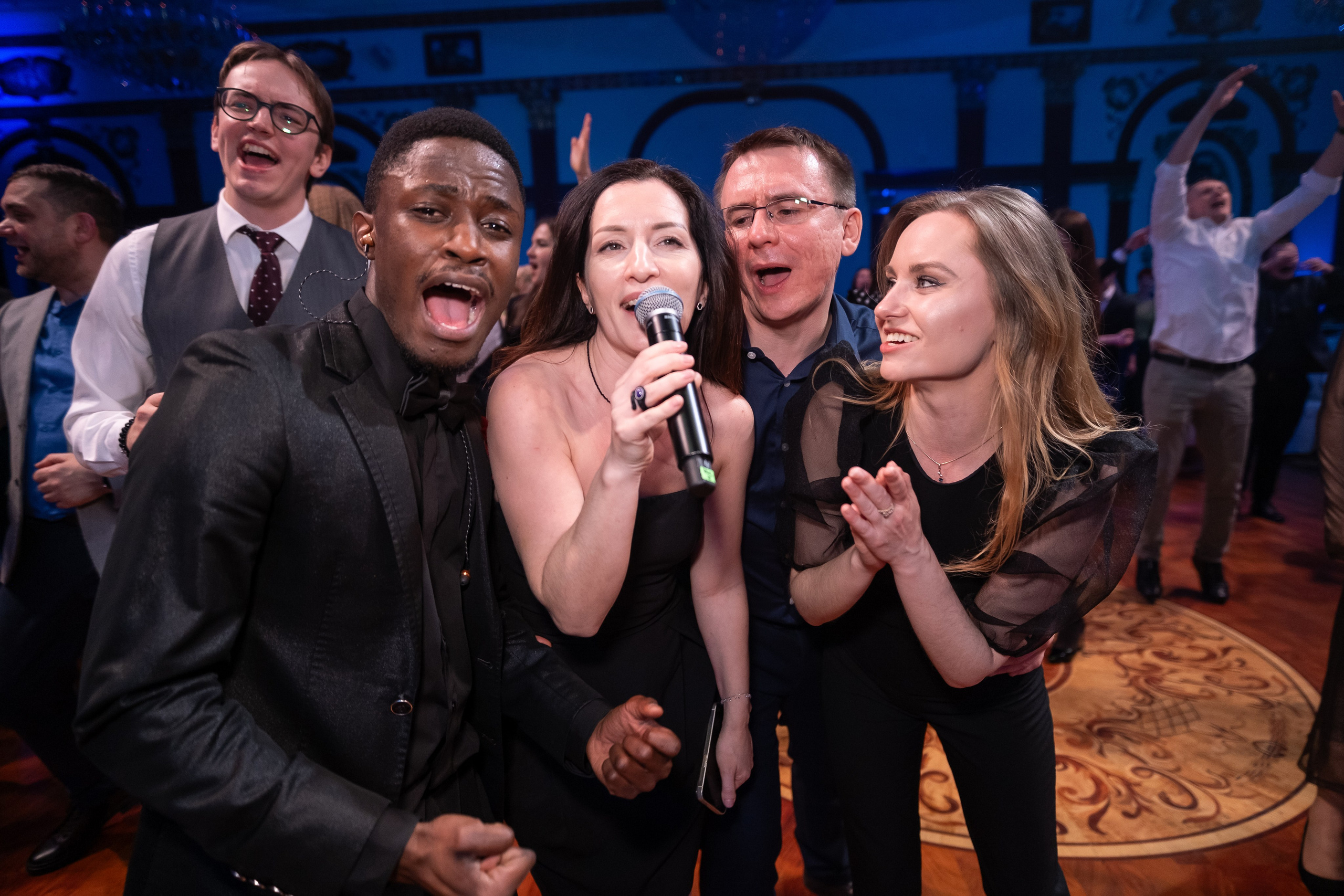 Развлекательная программа. Дмитрий Шишкин