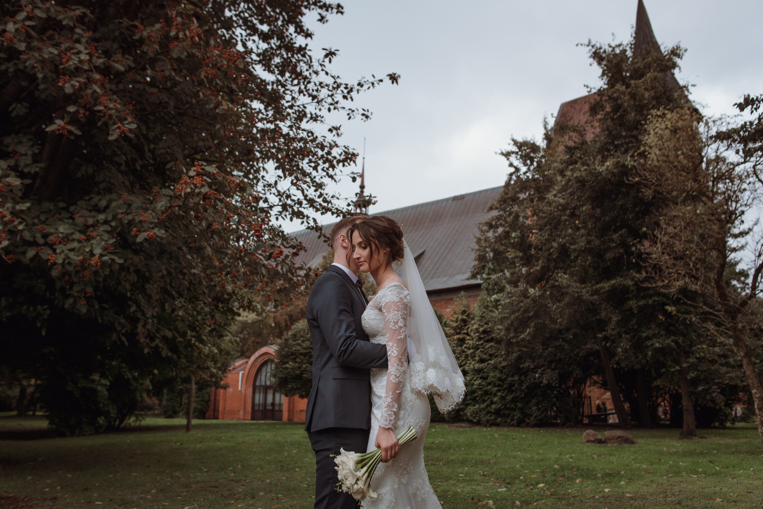 Hochzeitsreportage in Deutschland – Liebevolle Momente & echte Gefühle. Hochzeitsfotografin Leipzig Dresden