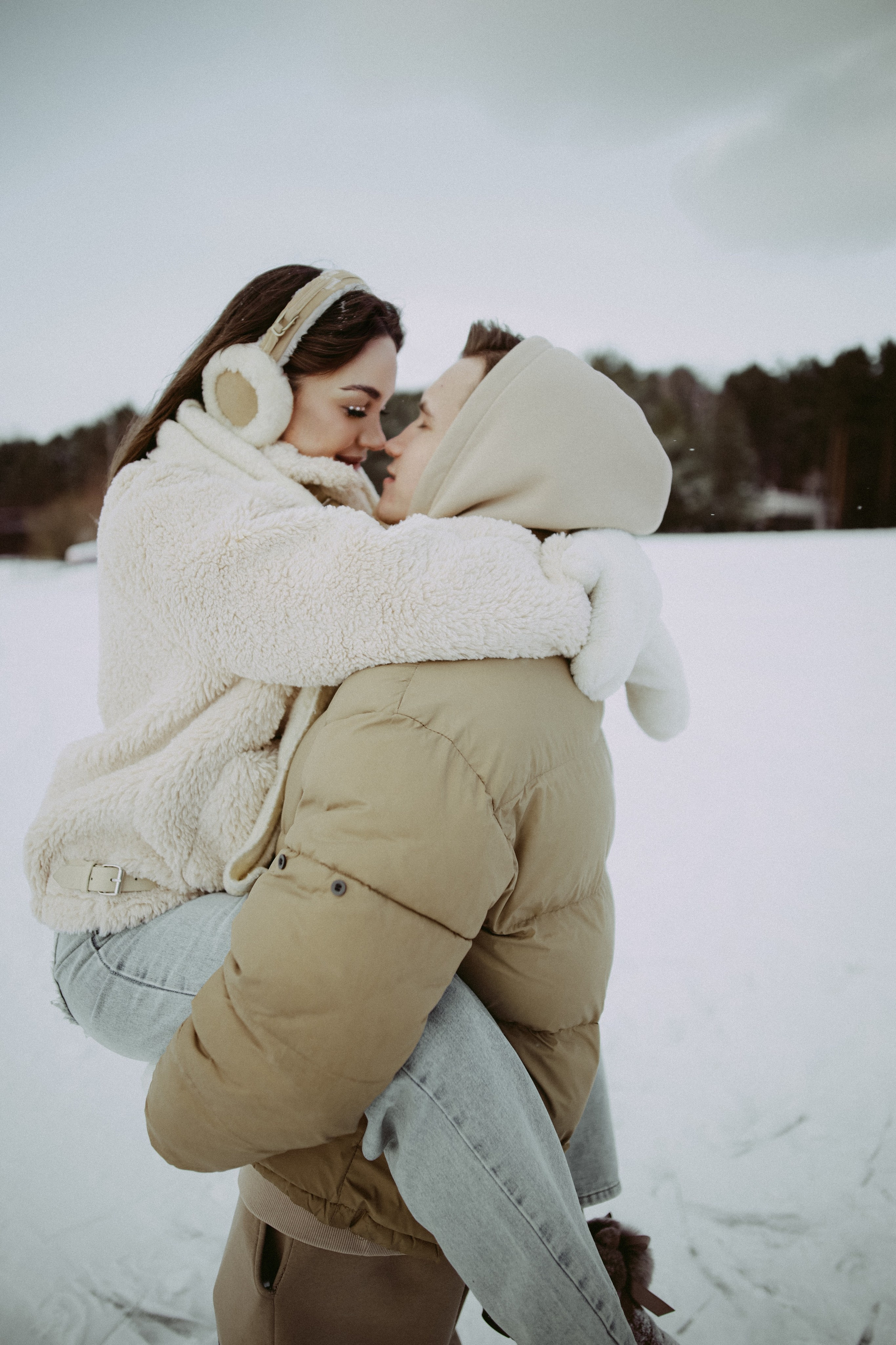 Саша и Денис. Главная