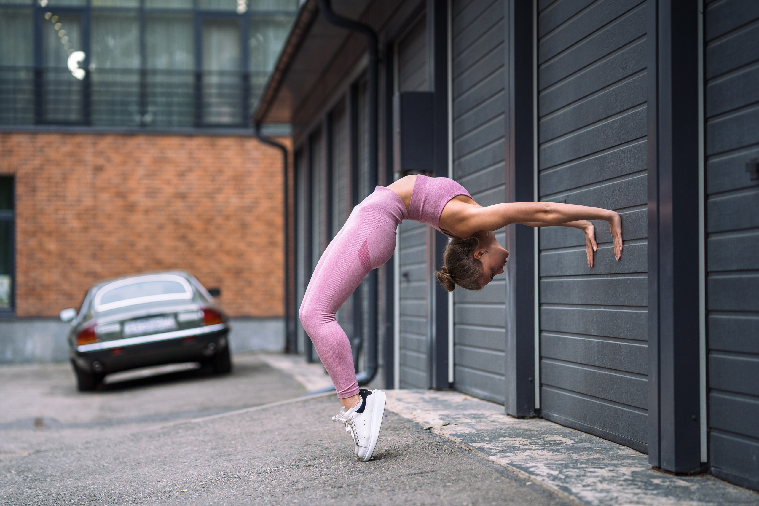 Растяжка на улице, фотограф Александр Плонский. Каталожная и промышленная съемка в Москве Александр Плонский