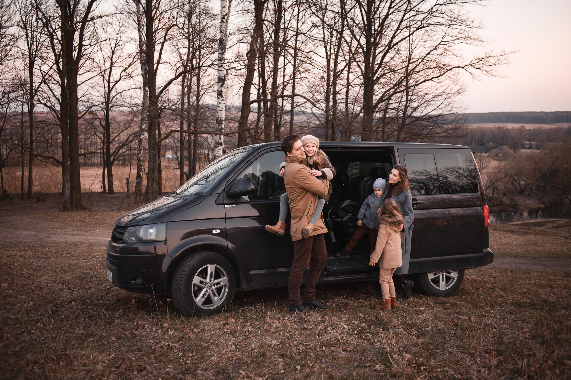 Весенняя фотосессия для семьи Анны и Кирилла. Семейный и женский фотограф Красноярск Екатерина Пусенкова