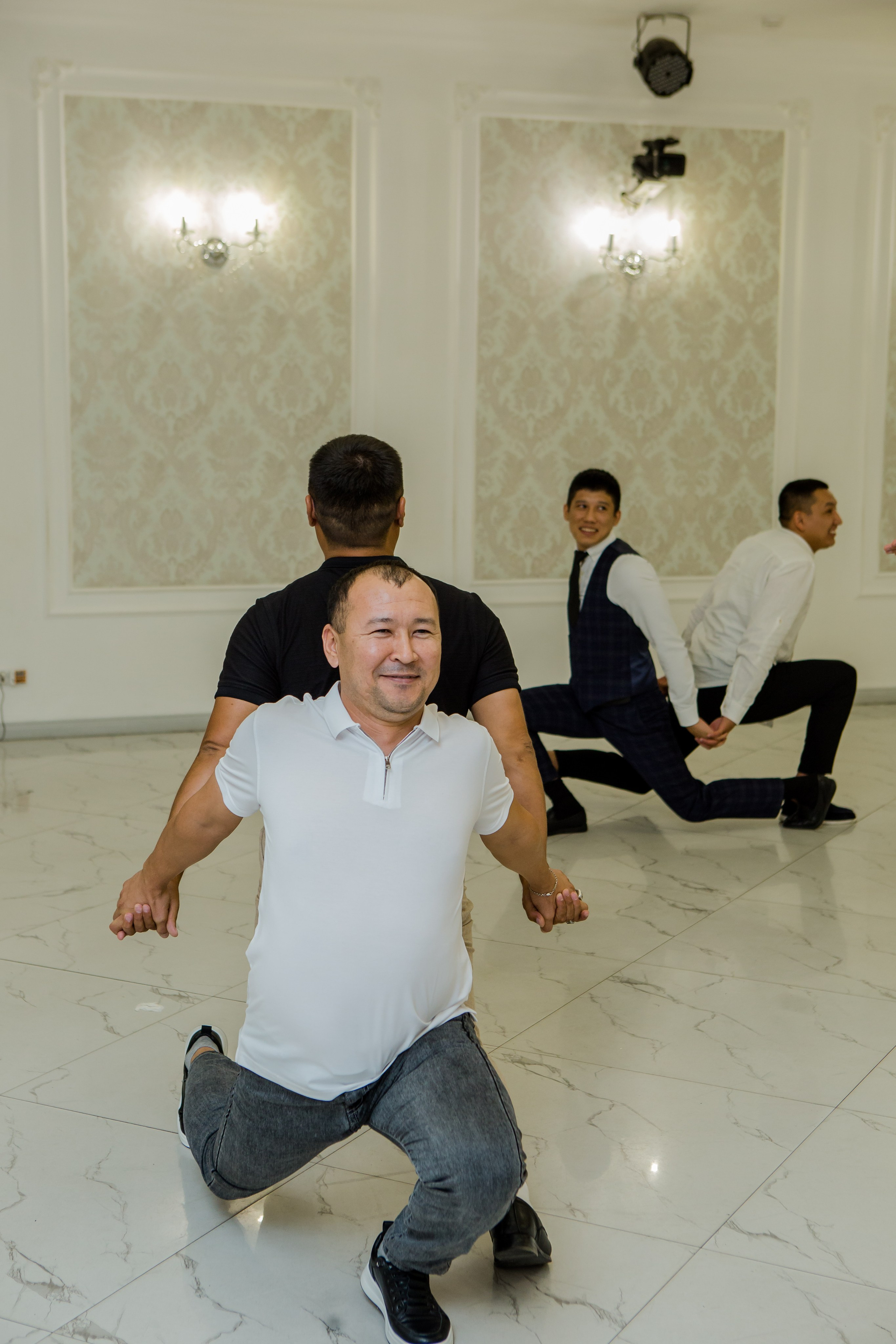 QYZ UZATU ZHADYRA. Свадебный и репортажный фотограф в Астане T.Yertay «Nomad media»