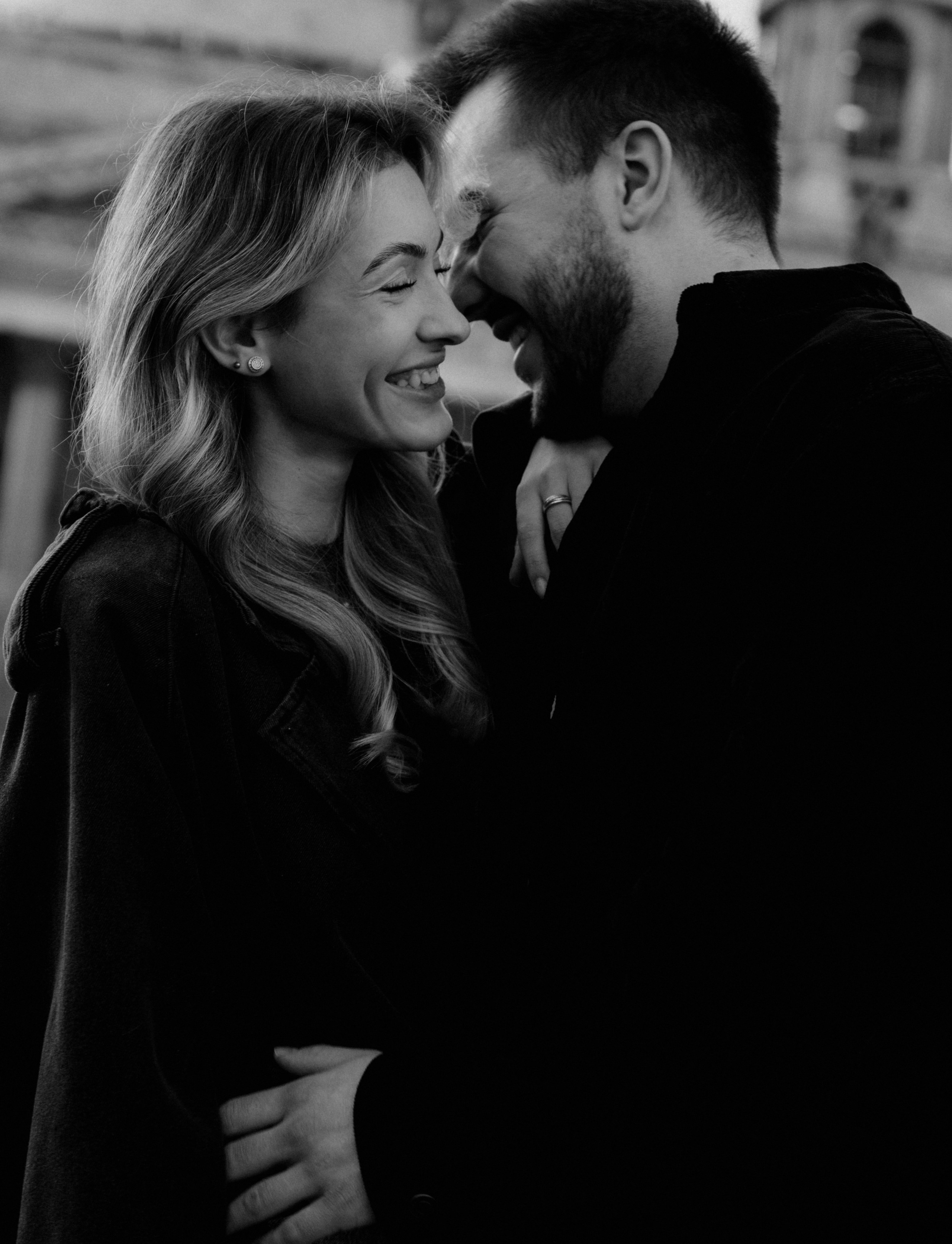 Фотосессия love-story в Санкт-Петербурге. Прогулочная фотосессия для пары.