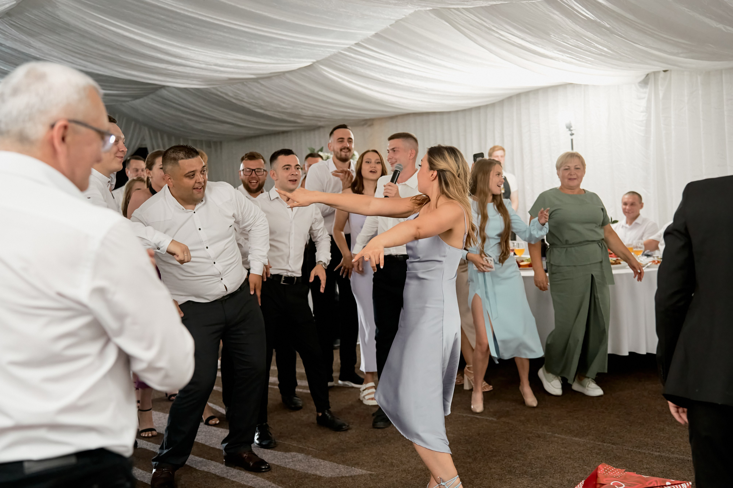 Свадьба бенгальские огни. Мартазова Екатерина фотограф. Екатеринбург