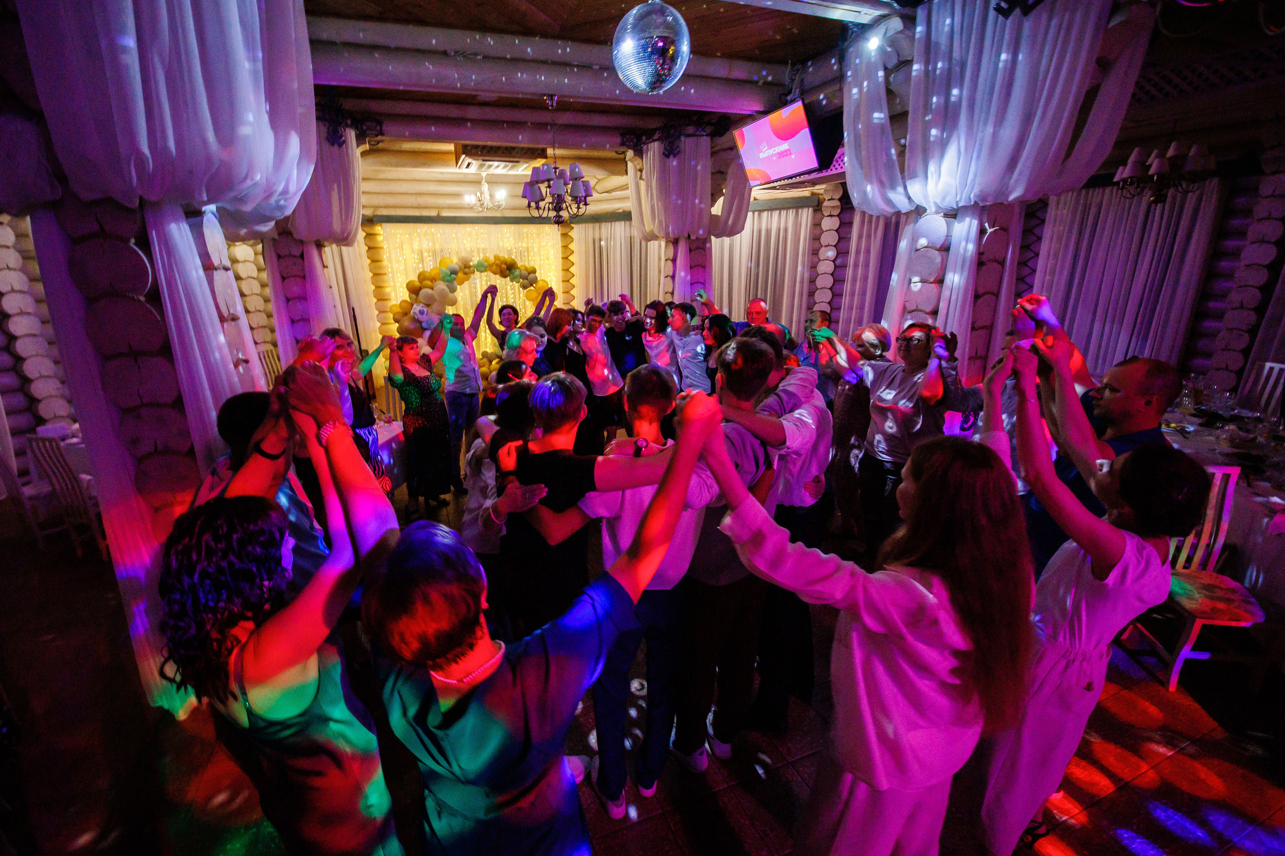 Выпускной. Фотограф Александр Герасимов