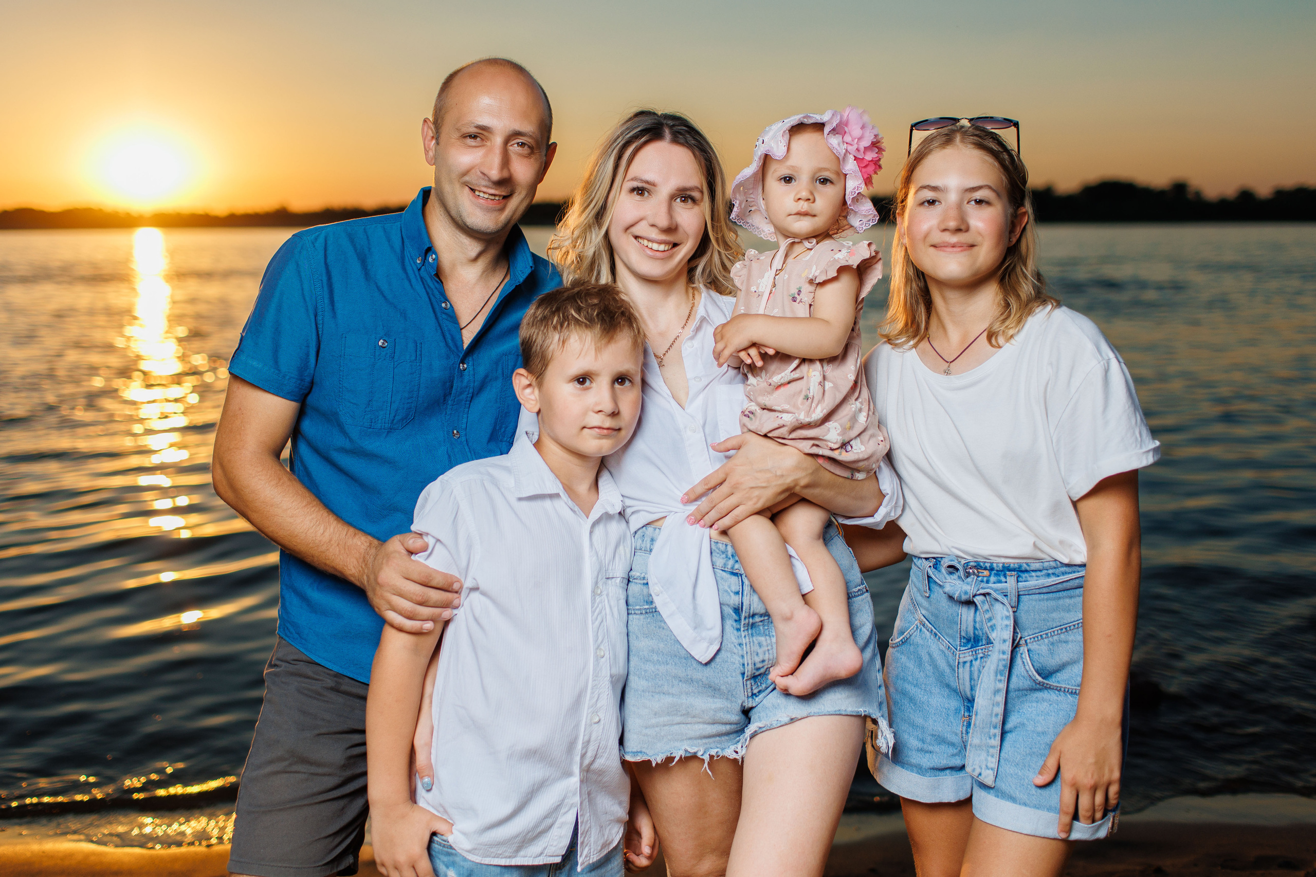 Алексей Ольга Вика Влад Алиса. Фотограф Александр Герасимов