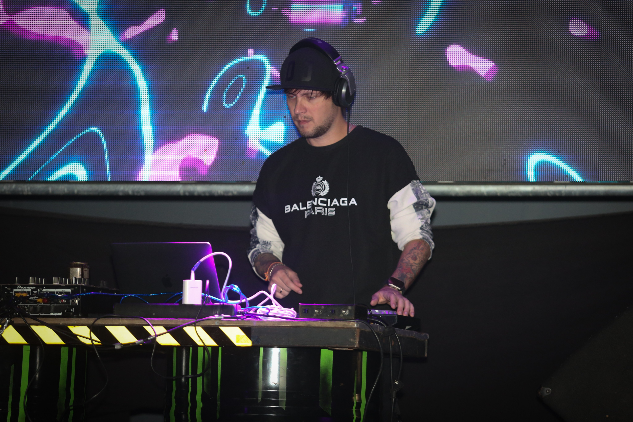 OyBoyz Нирвана. Фотограф Екатеринбург Владимир Смирнов