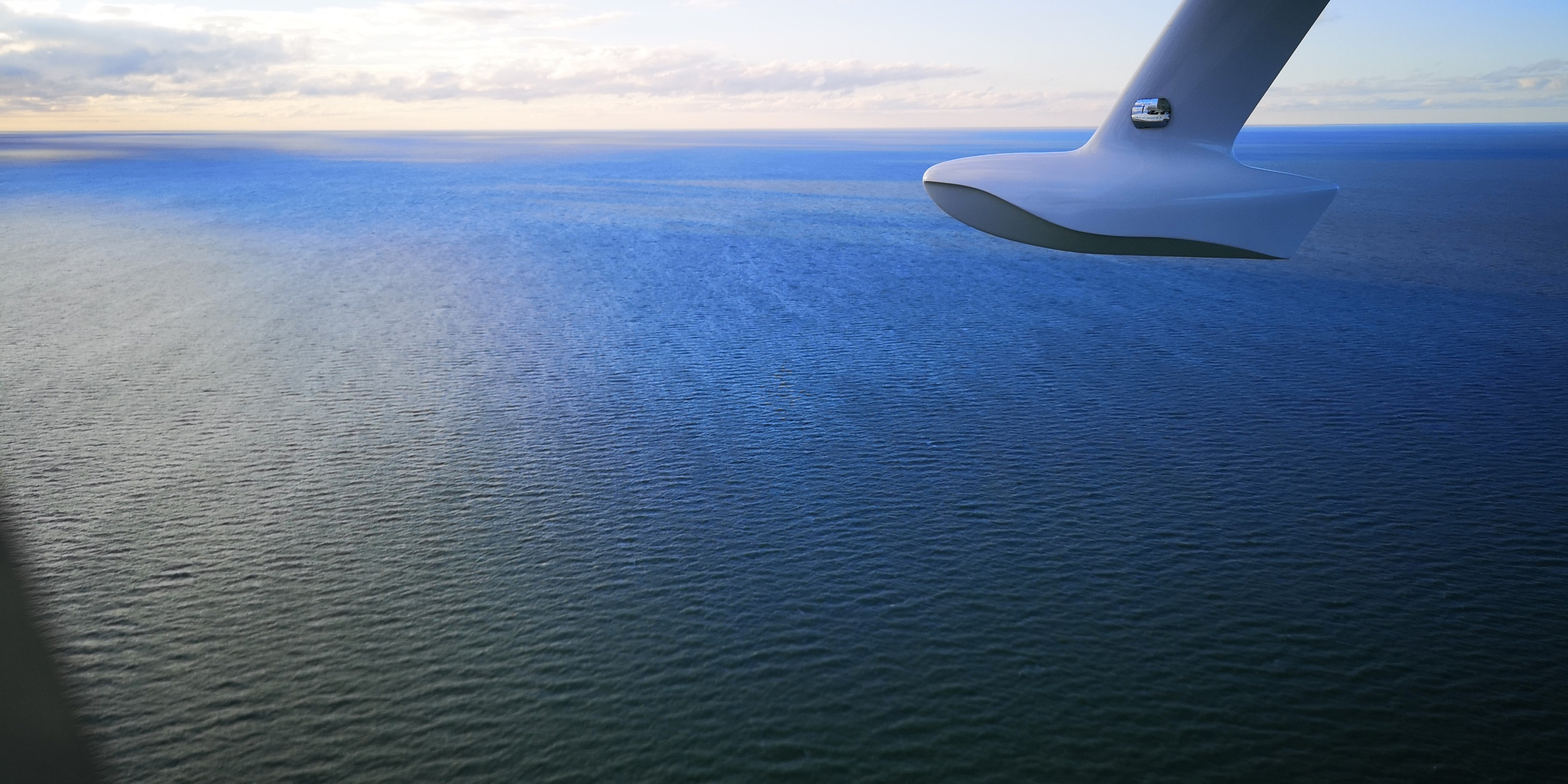 Каспийское море (наука на Ла-8) (2021 г.). Фотоальбом показывающий увлекательный мир авиации и мир медведей Андрея Иванова