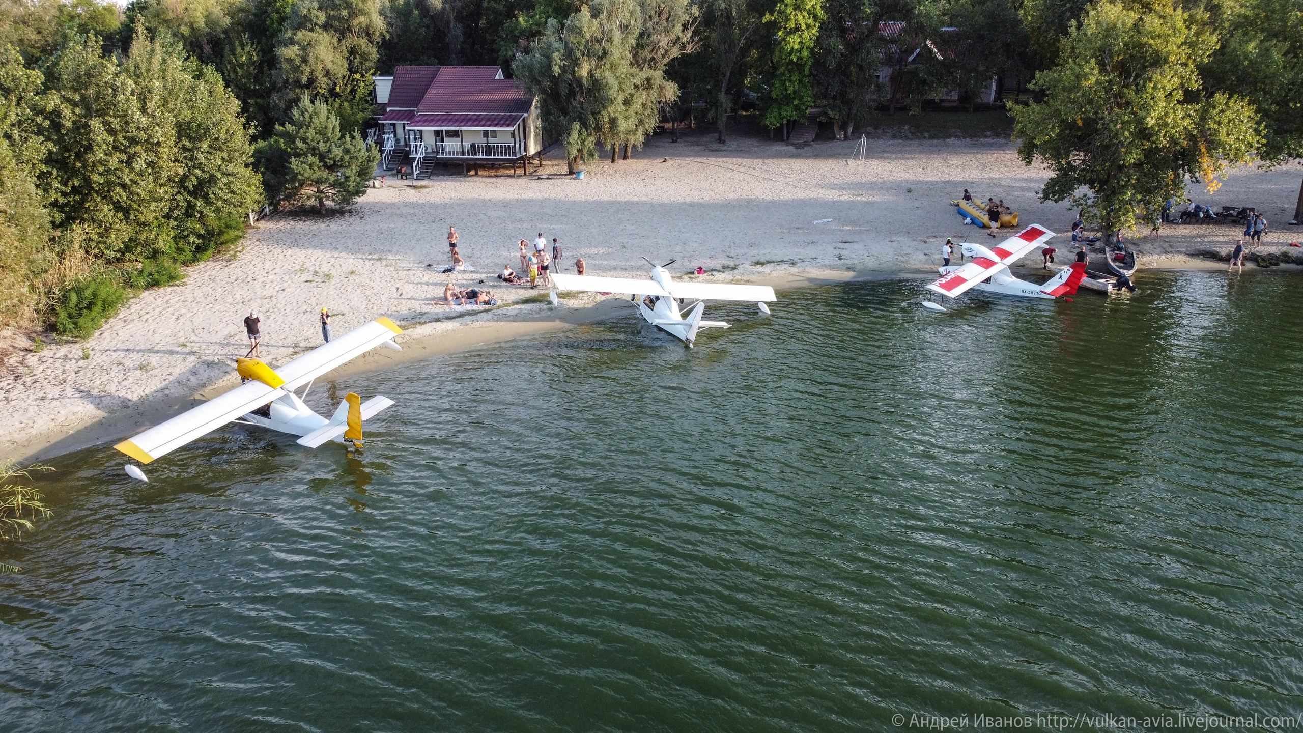 Волгодонск аэр. Потапов слёт «Небо для всех» (2021 г.). Фотоальбом показывающий увлекательный мир авиации и мир медведей Андрея Иванова
