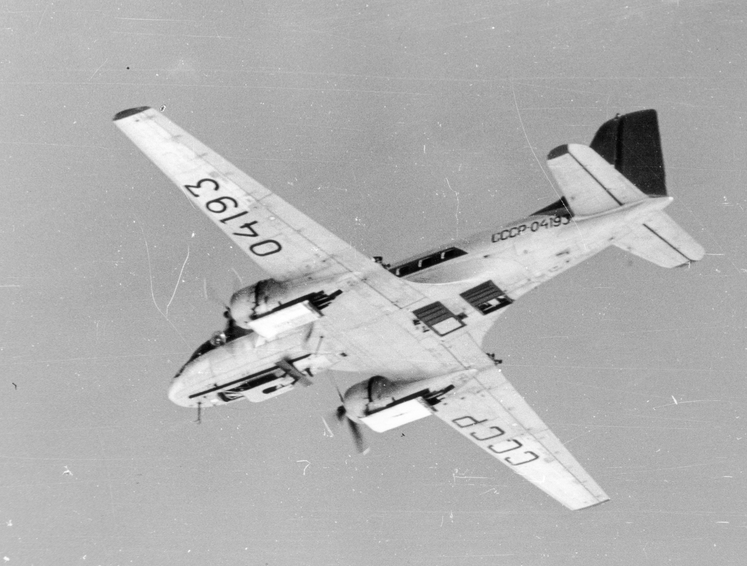 Исторические фотографии. Фотоальбом показывающий увлекательный мир авиации и мир медведей Андрея Иванова