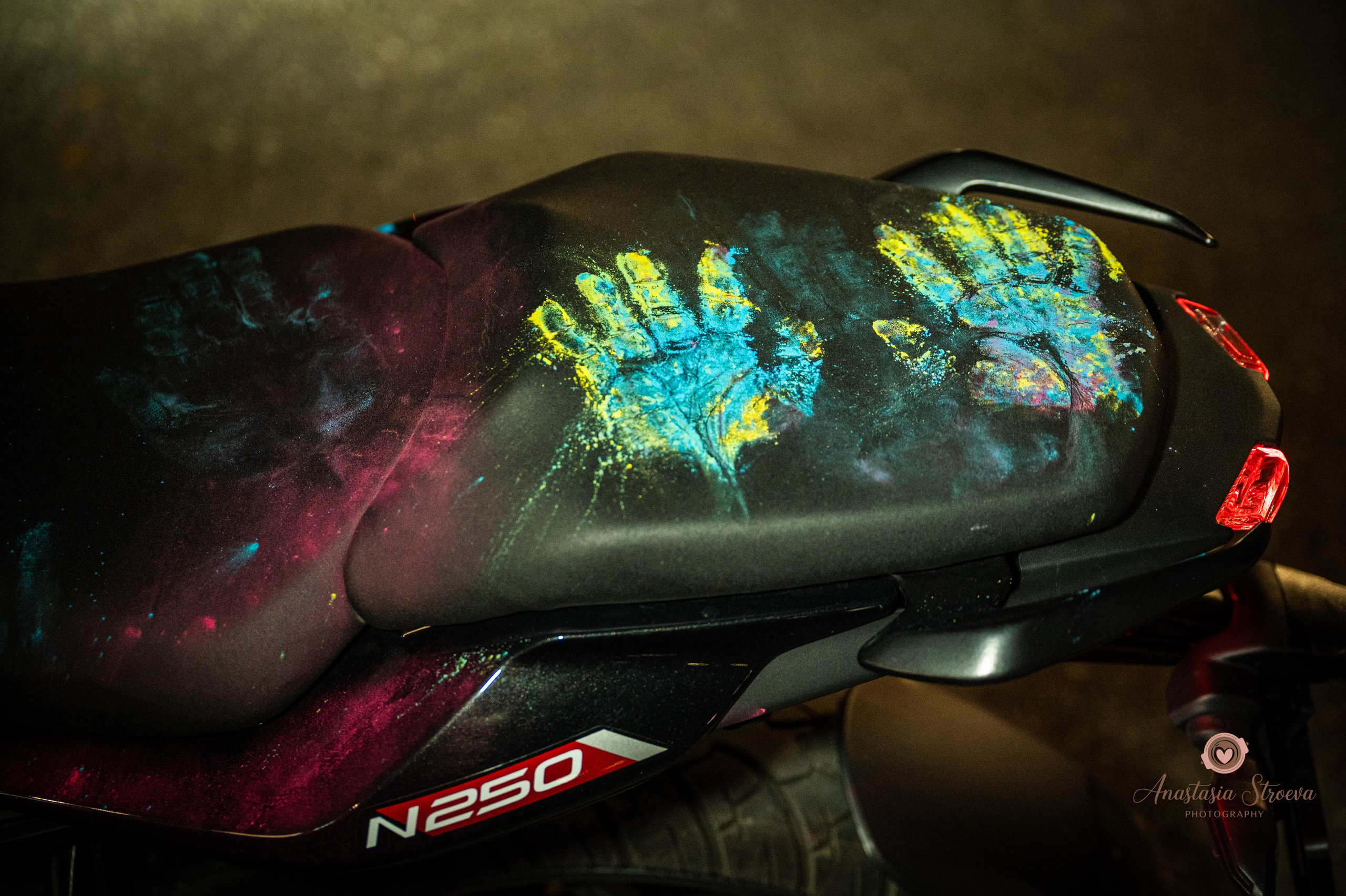 Мотоциклы Любовь и краски Холли. Семейный и детский фотограф в Королеве, Москве и Московской области Строева Анастасия