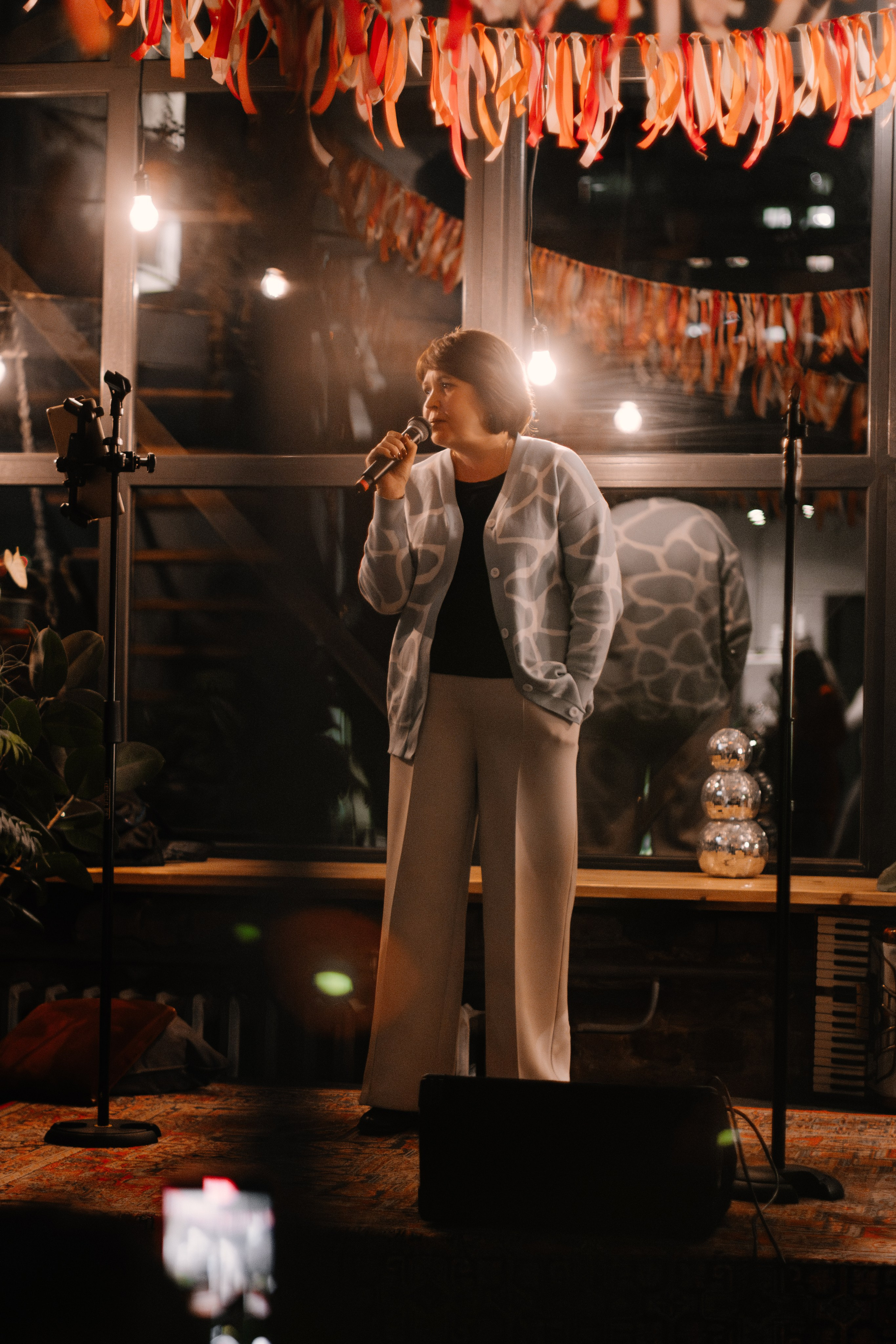 Квартирник MUZOTEKA: «Осенний ДеПесняк». Фотограф в Челябинске Любовь Денисенко