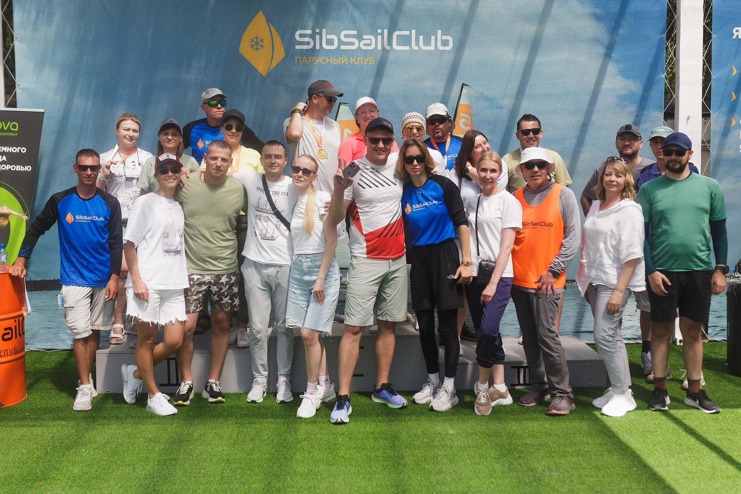 ЯХТИНГ. Roman Photo